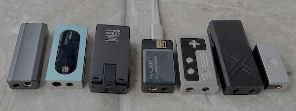 headphone_dacamps.jpg headphone_dacamps.jpg