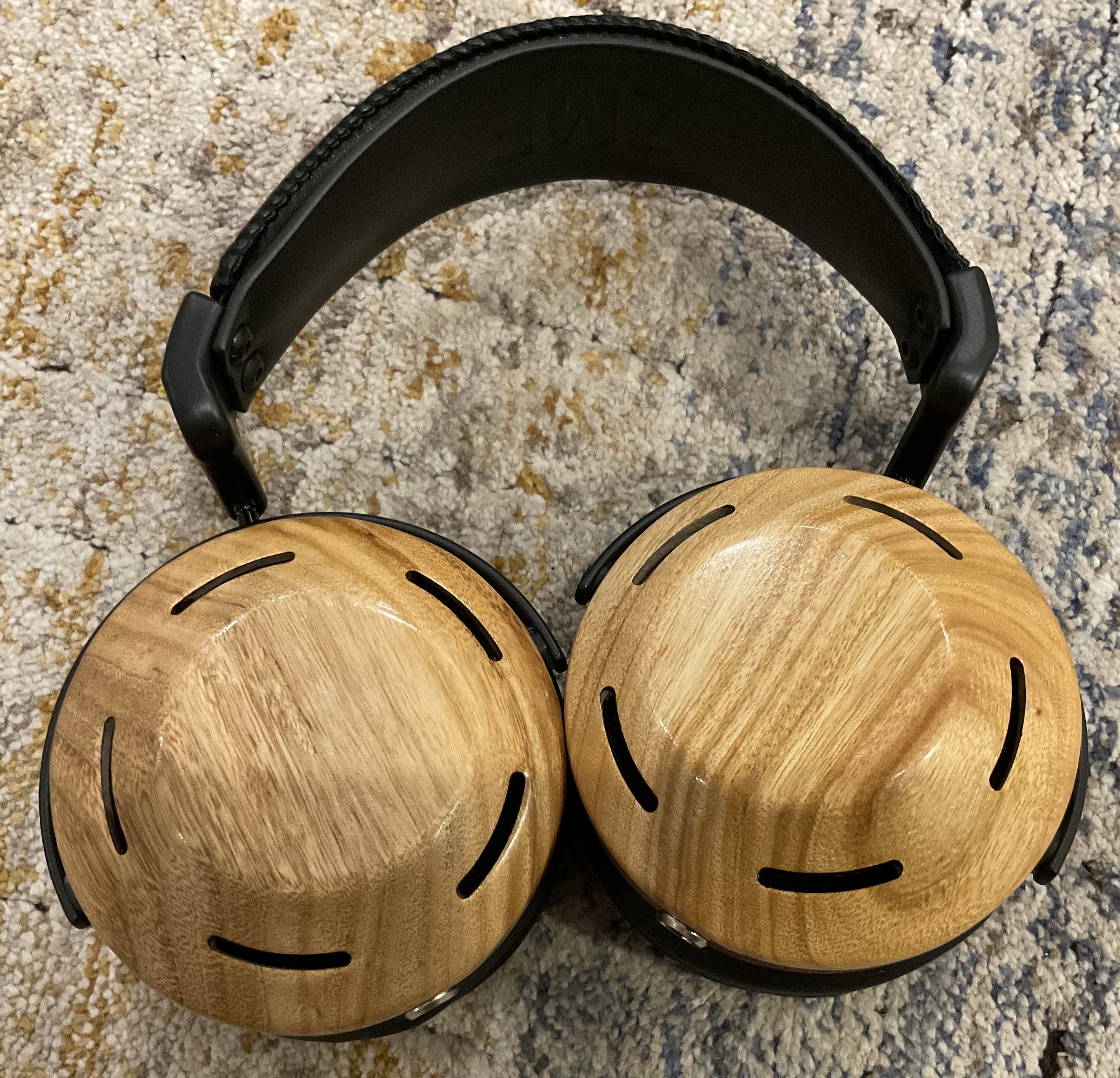ZMF Eikon STD Camphor ヘッドホン ZMF-Eikon-2-747x736.jpg