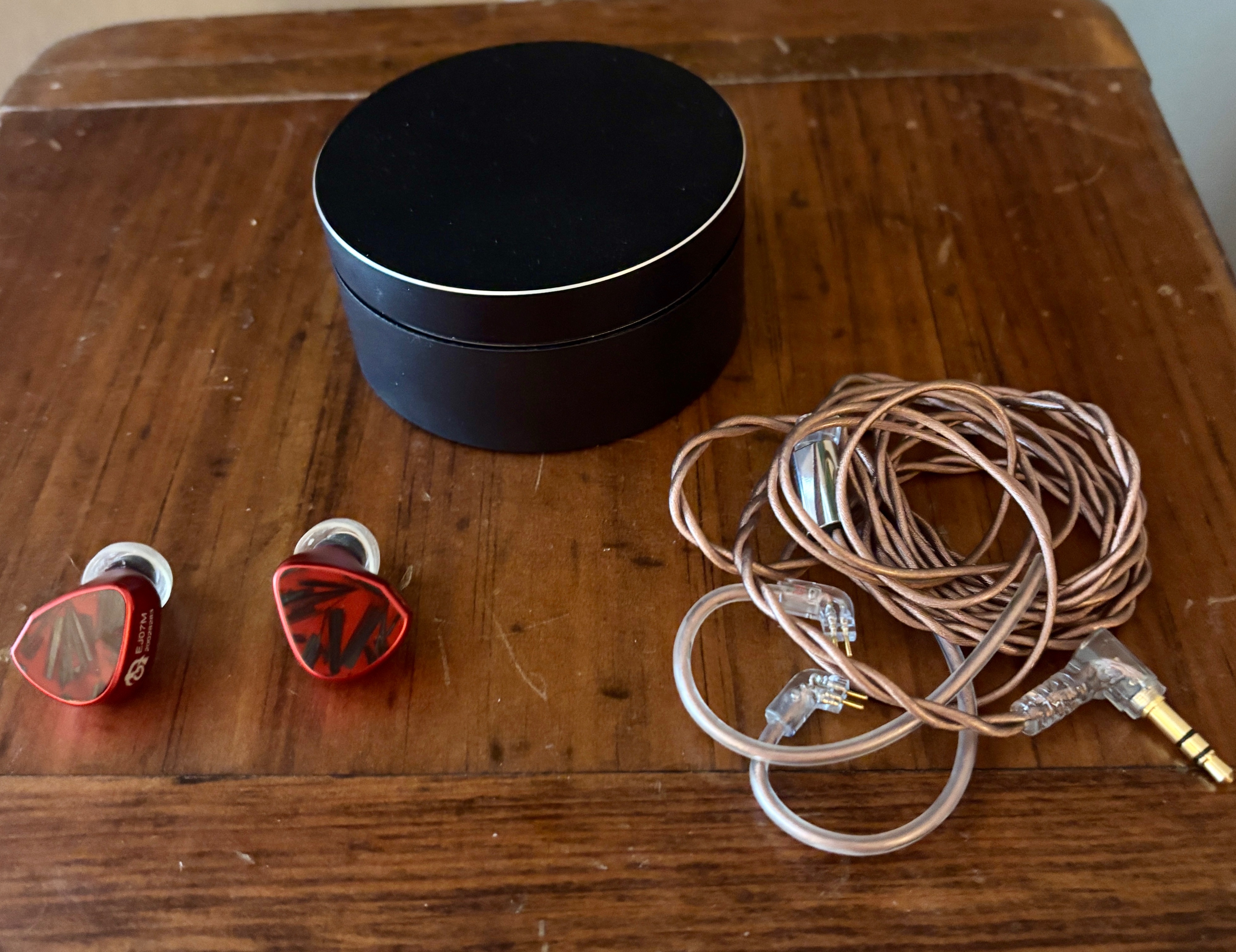 Closed: Letshuoer x HBB EJ07M Kinda Lava IEM | Headphone Reviews
