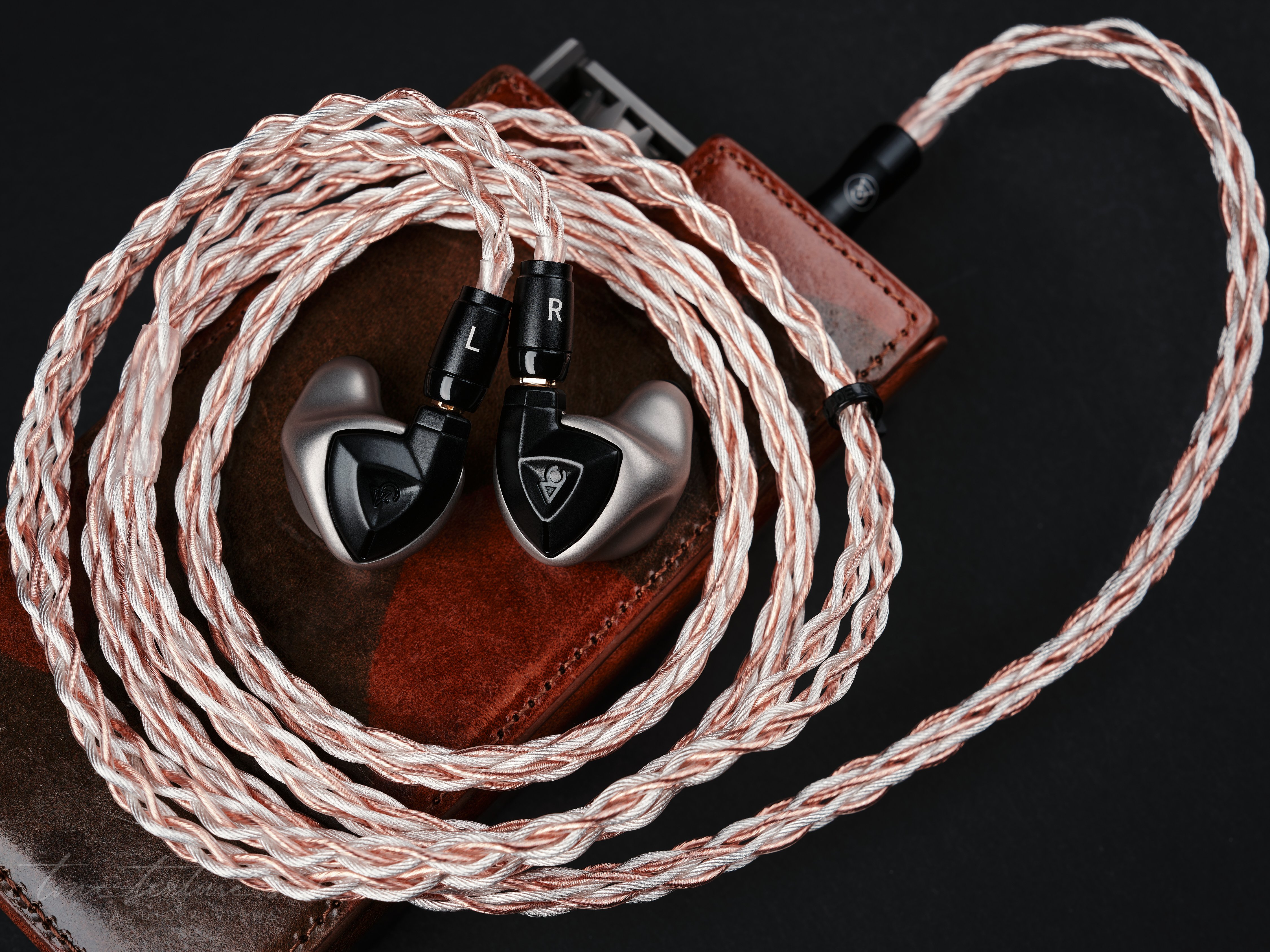 Tone Texture Soul - Campfire Audio Clara Review - 14.jpg Tone Texture Soul - Campfire Audio Clara Review - 14.jpg