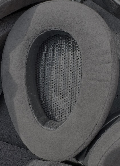 earcups3.jpg earcups3.jpg