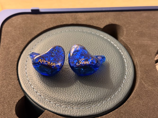 AROMA AUDIO Jewel 新品 jewel_photo_for_main_page_1_.jpg