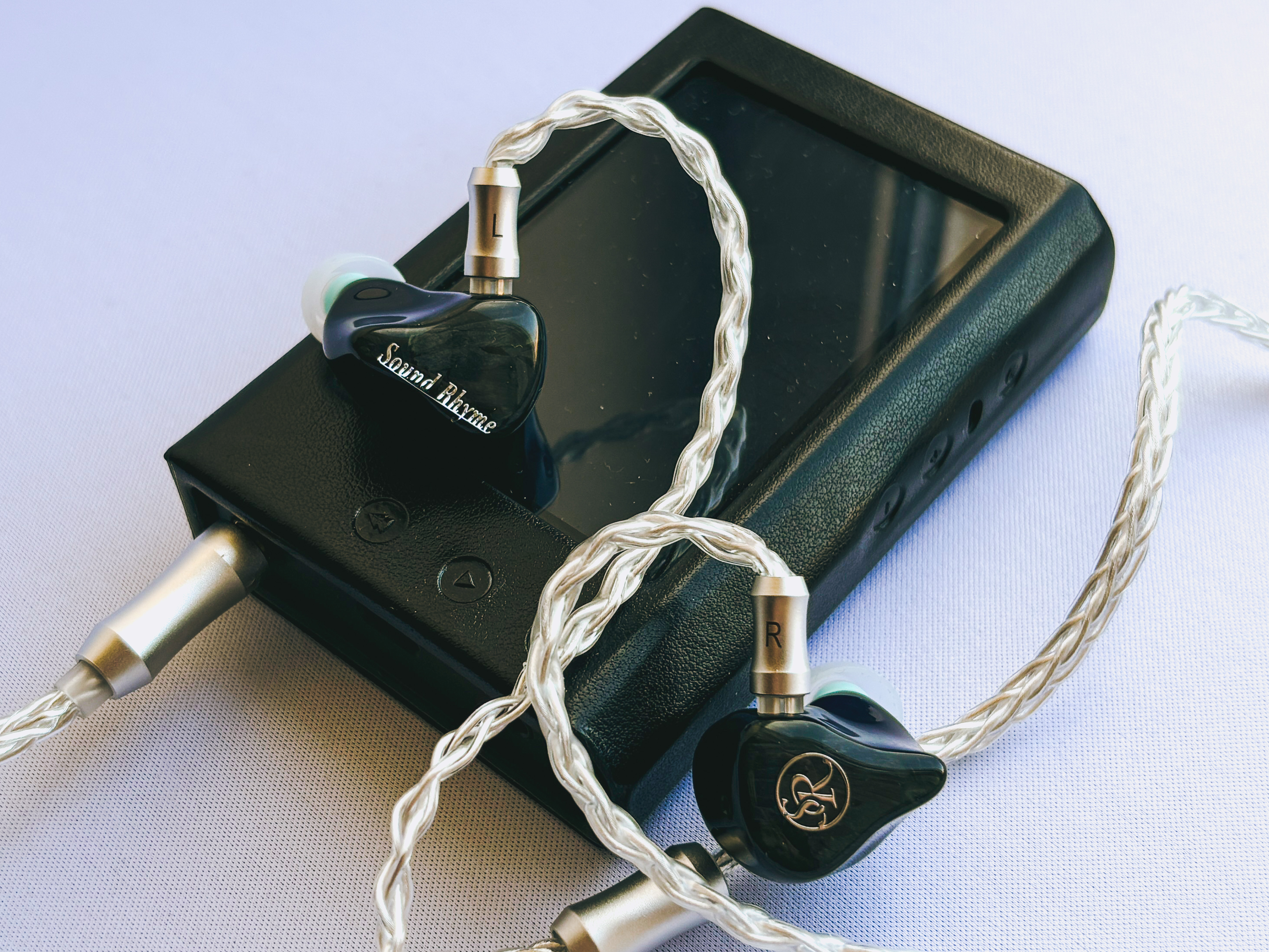 Sound Rhyme SR5 4.4mmケーブル Sound Rhyme SR5 4.4mmケーブル イヤホン