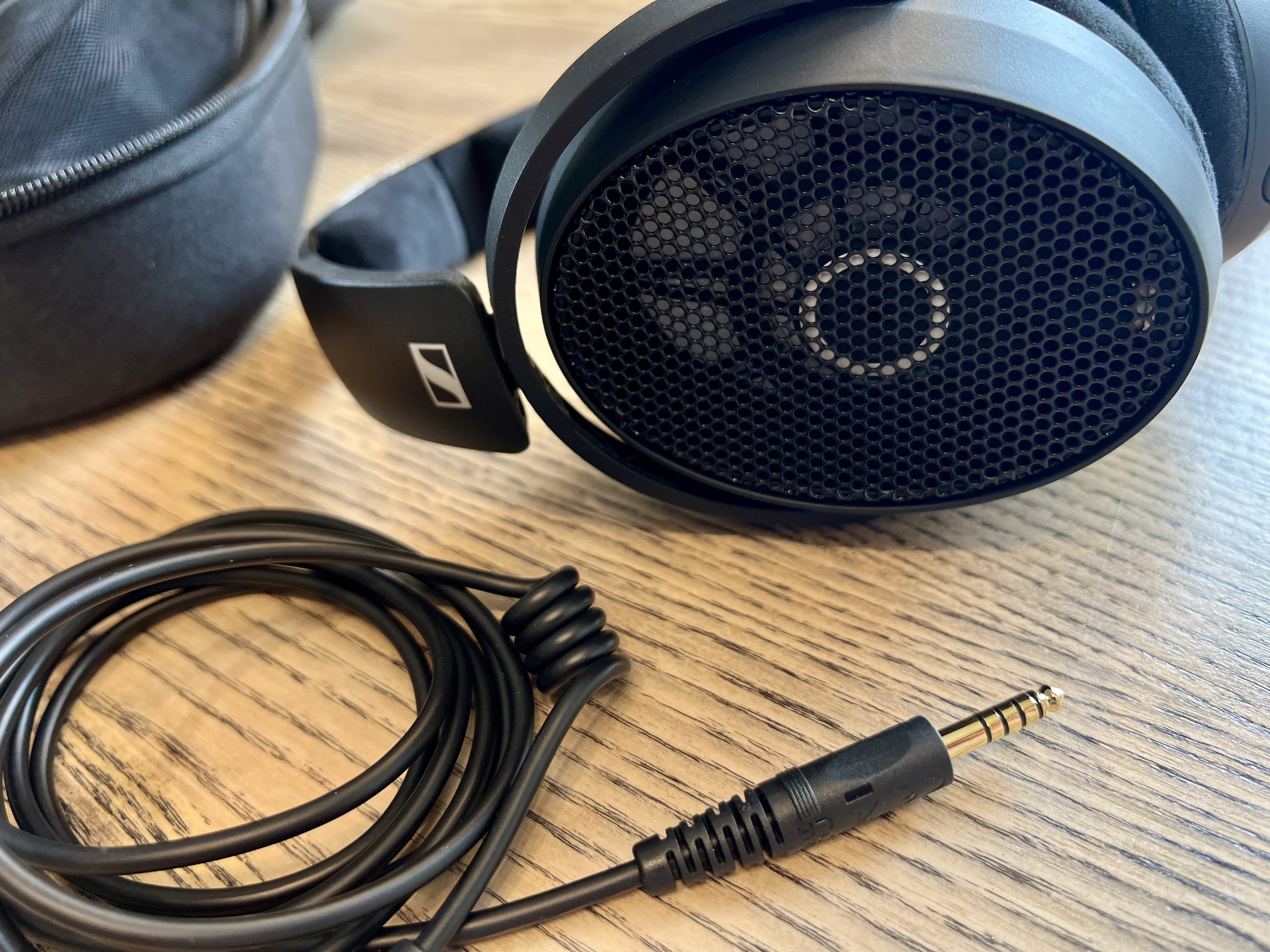 Sennheiser HD490 PRO - Reviews | Headphone Reviews and Discussion