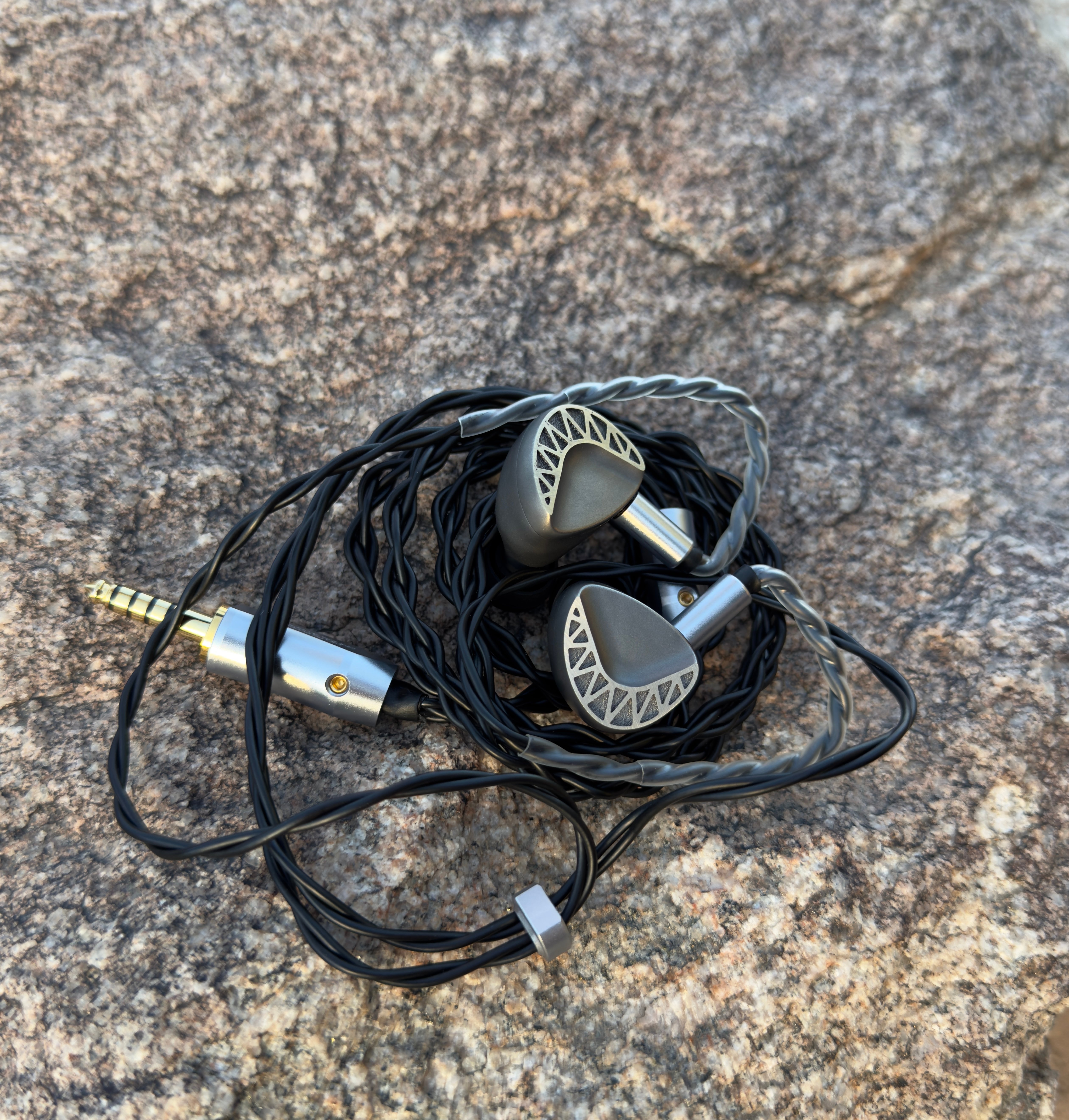 Unique Melody MavisⅡ Unique Melody Maven II¬∑Crescent — MusicTeck