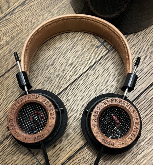 【美品】GRADO グラド RS1e ヘッドホン GRADO RS1e｜フジヤエービック