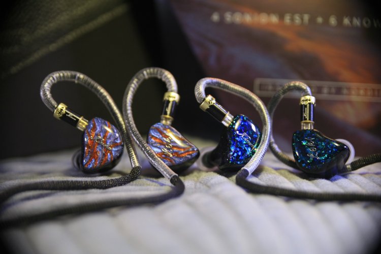 Kinera Imperial Loki【国内正規品】 衝撃の“火の神”サウンド、Kinera Imperialの最上位イヤフォン