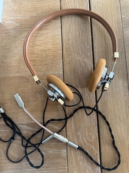 ROSESELSA Distant Mountain | Headphone Reviews and