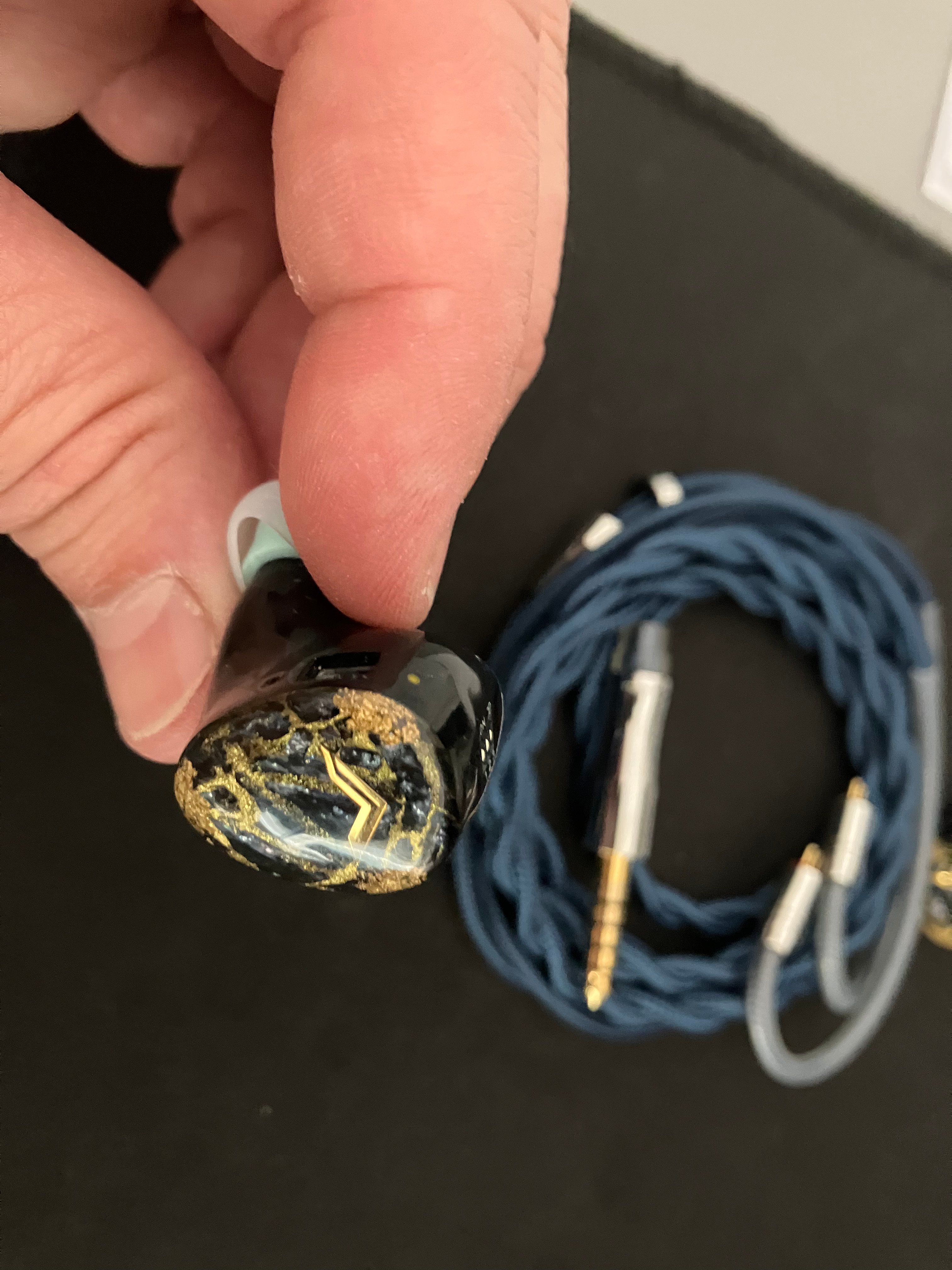 イヤホン AuR Audio Aehta aur audio Aehta 美品｜Yahoo!フリマ（旧PayPayフリマ）