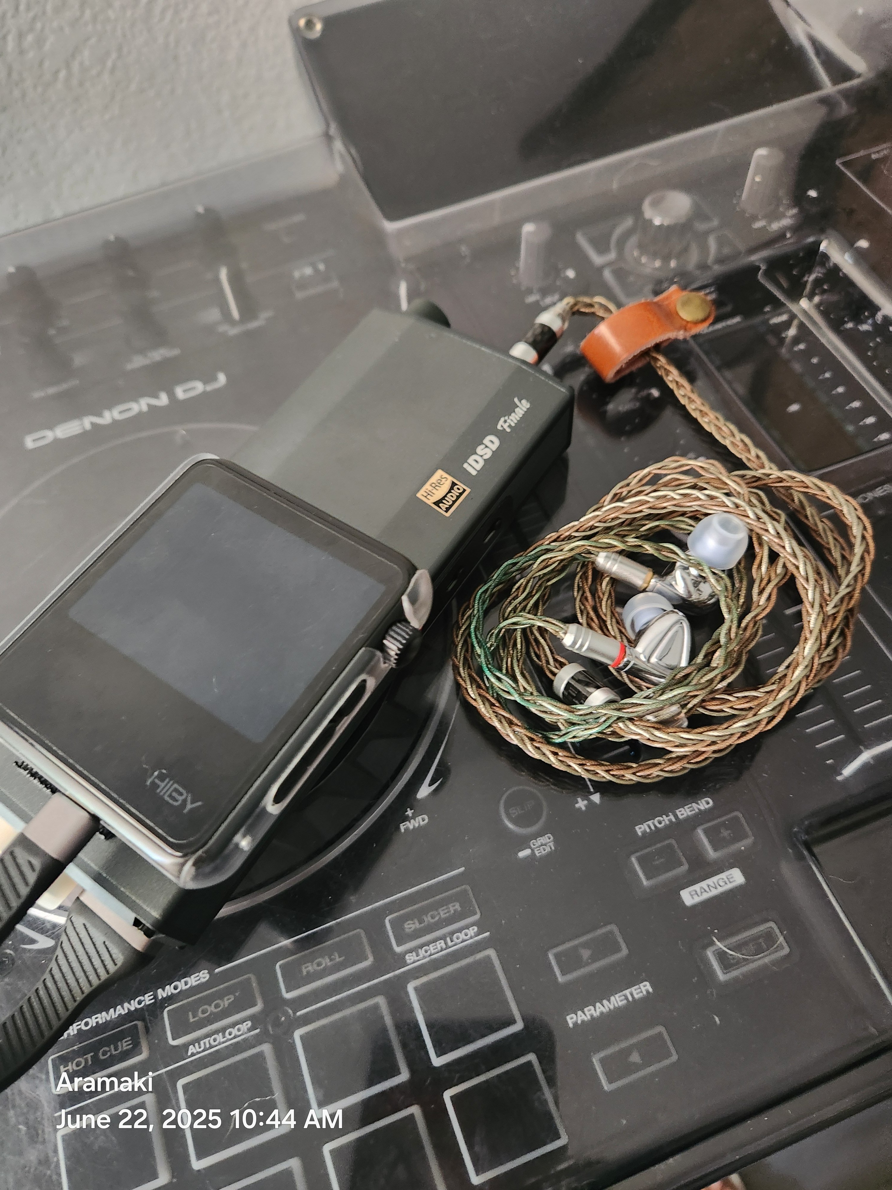 Pictures of Your Portable Rig (part XVI) | Page 2592 | Headphone ...
