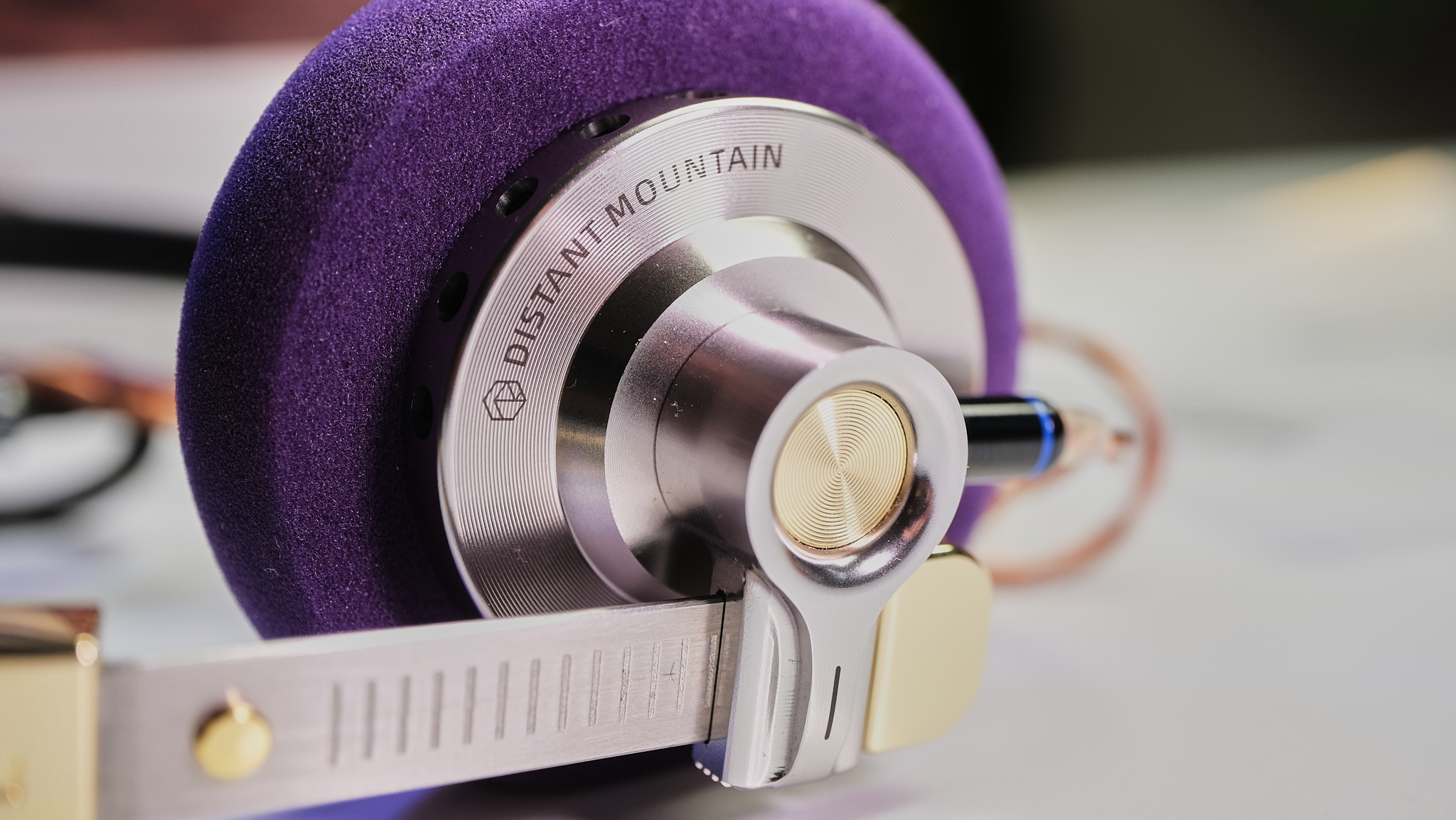 ROSESELSA 遠山 Distance Mountain ROSESELSA Distant Mountain | Headphone Reviews and