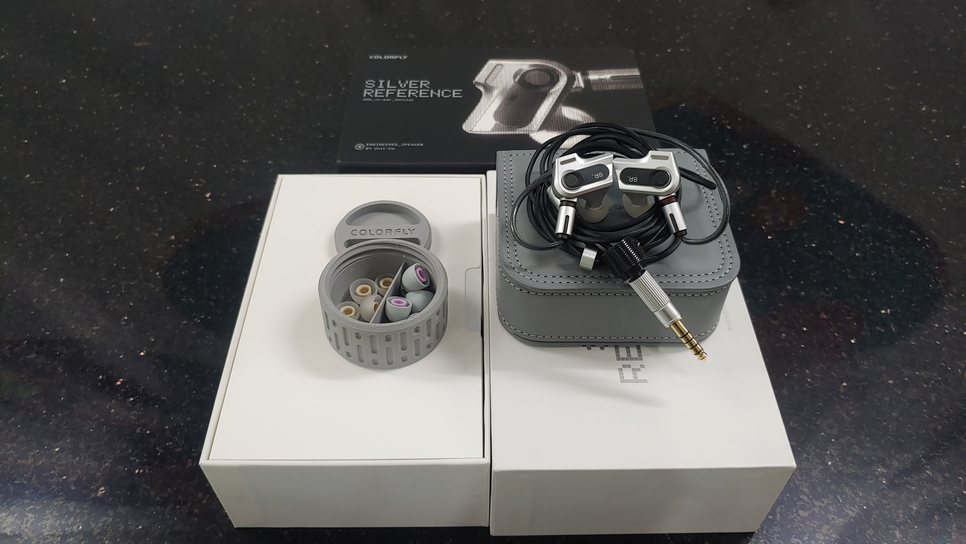 イヤホン Colorfly SILVER REFERENCE イヤホン Colorfly SILVER REFERENCE COLORFLY Silver Reference