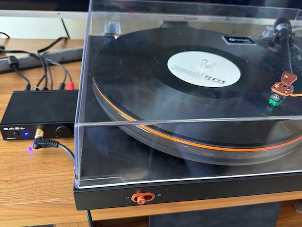 Musical Fidelity MX VYNL compacte veelzijdige phono versterker met XLR