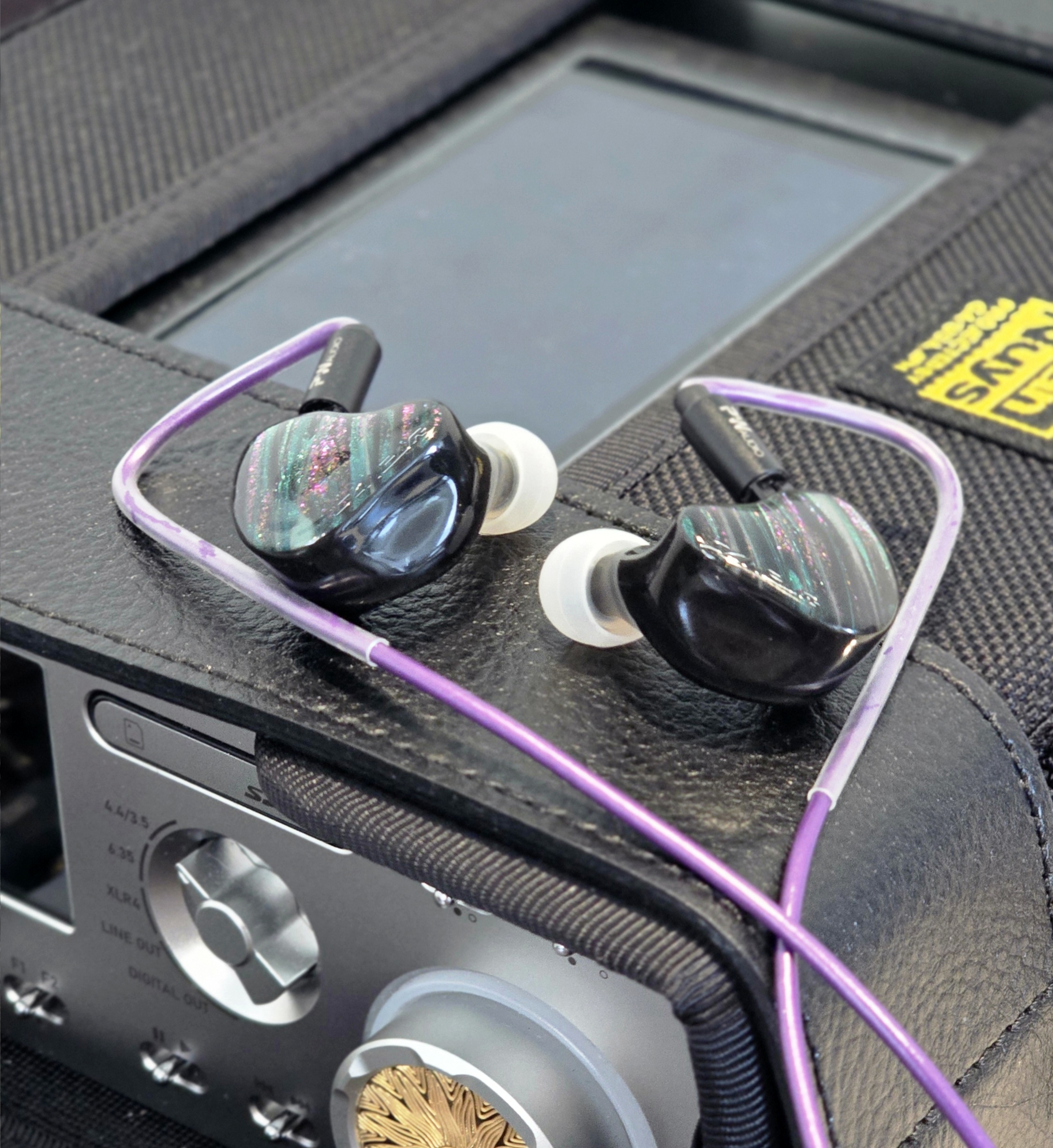 Pictures of Your Portable Rig (part XVI) | Page 2601 | Headphone ...