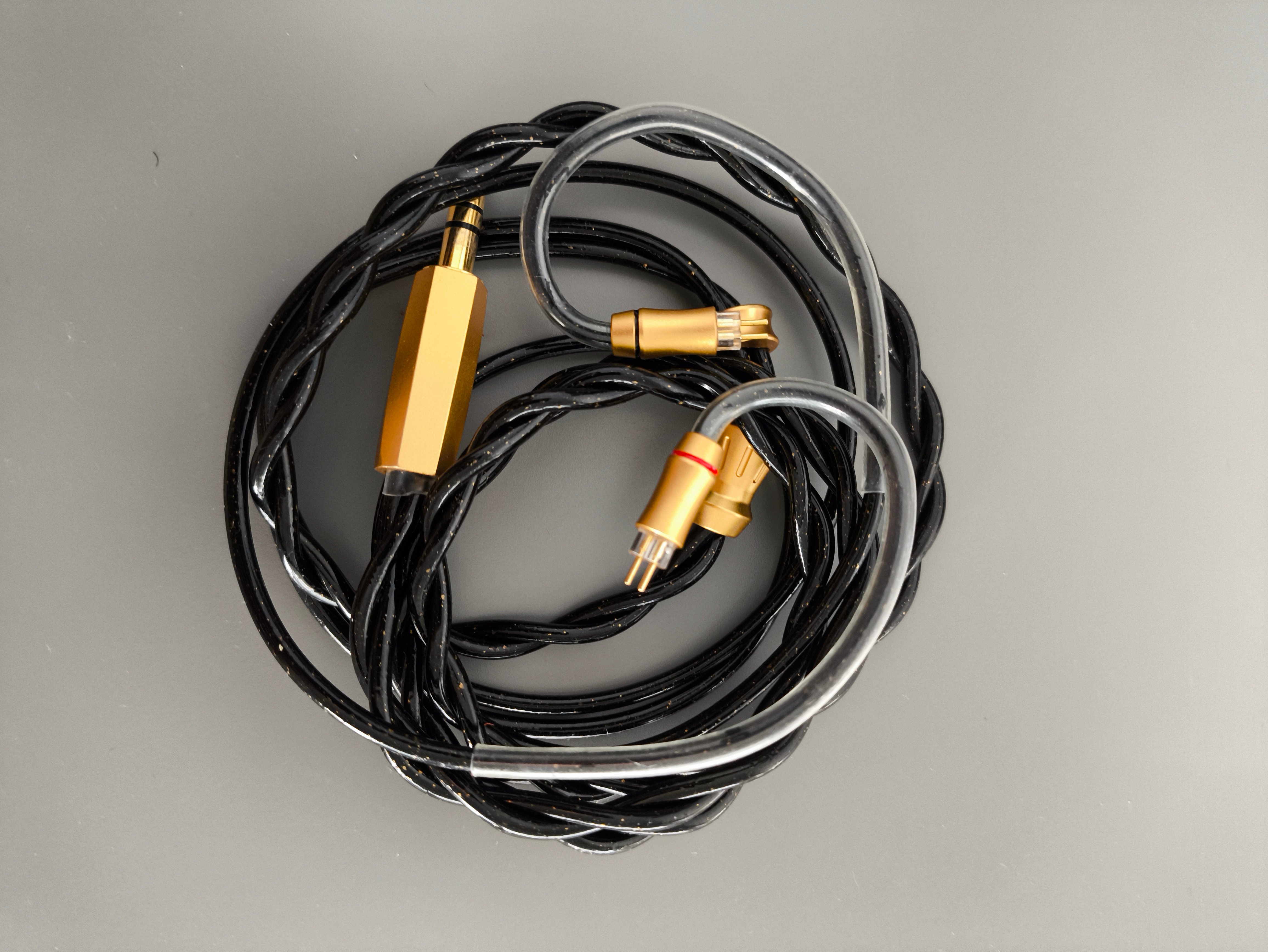 Sold: AuR Audio Aehta (with 3 cables) - Mint | Headphone Reviews
