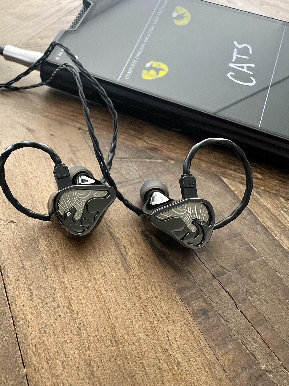 ハム汰　LETSHUOER Mystic 8 LETSHUOER Mystic 8 有線イヤホン, 8基BA型ドライバー搭載, 高忠実度