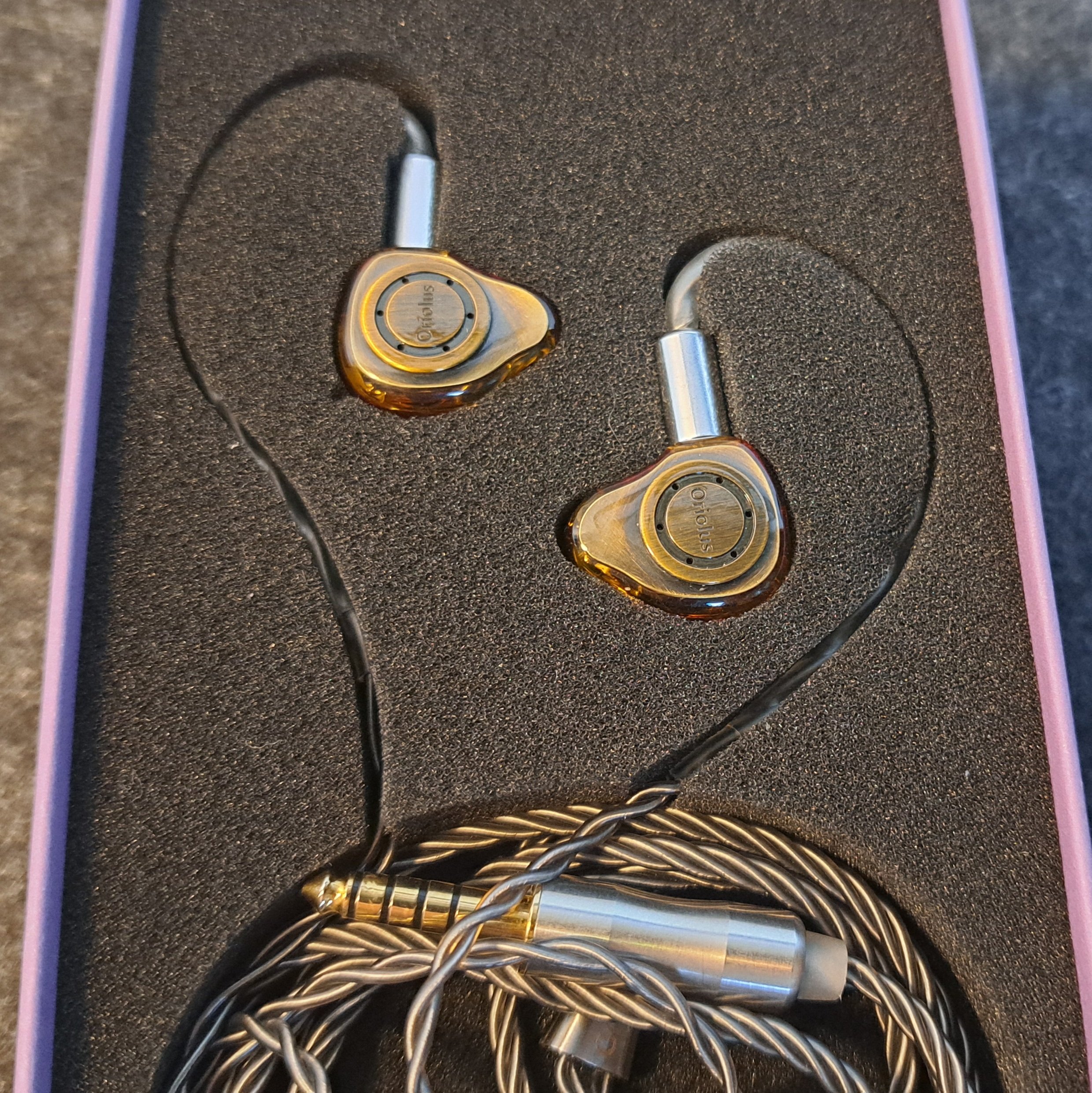 Oriolus Isabellae - Reviews | Headphone Reviews and