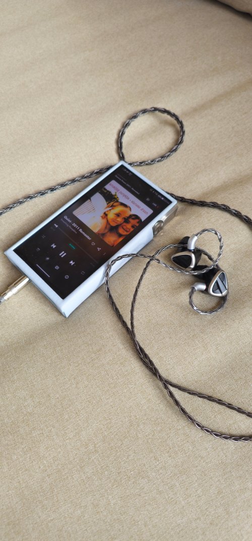 Pictures of Your Portable Rig (part XVI) | Page 2613 | Headphone ...