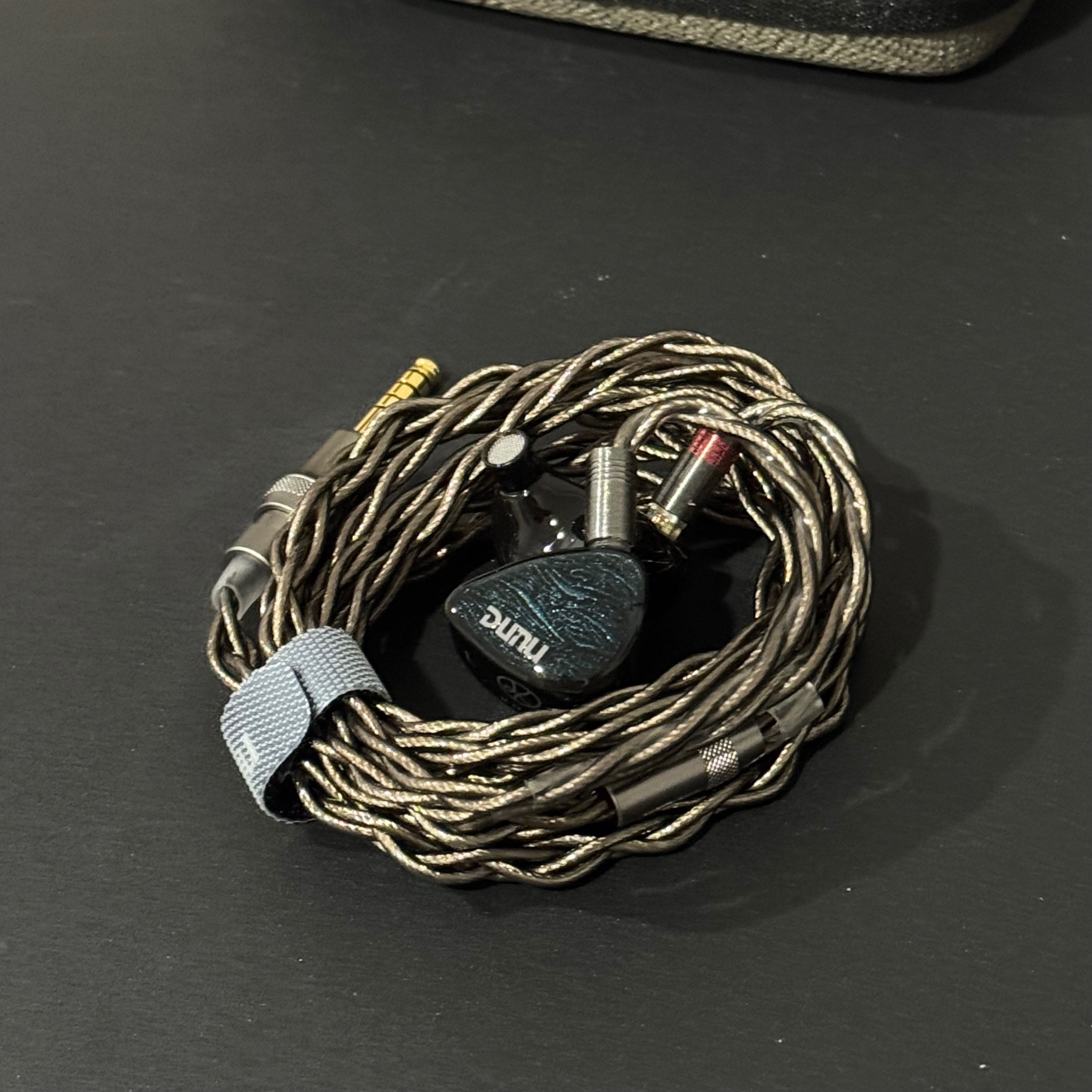 DUNU × KOTO ito DUNU x KOTO ITO is here and it brought enough bass for the whole