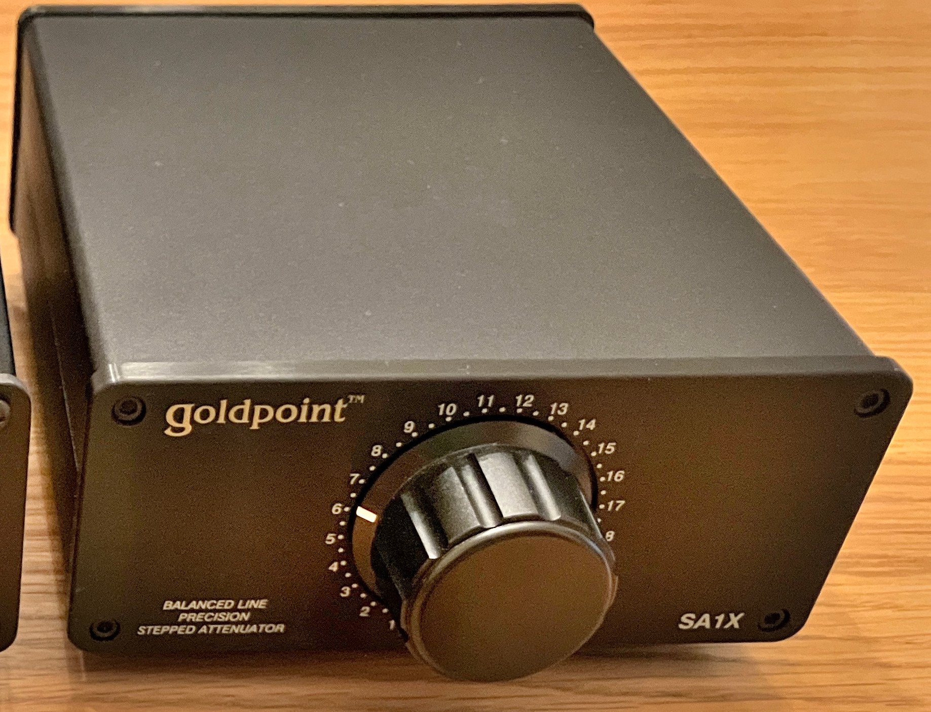 Gold Point Hd Sold: Goldpoint SA1X Balanced Stereo 24-Position Stepped Attenuator ...