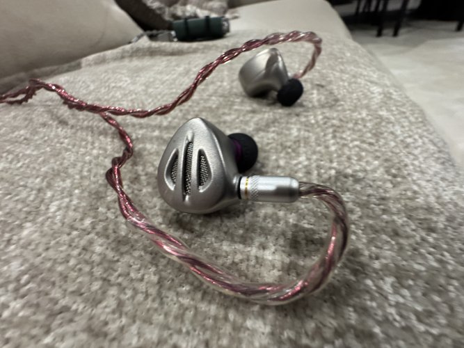 fiio fh9 Used Price | HifiZero