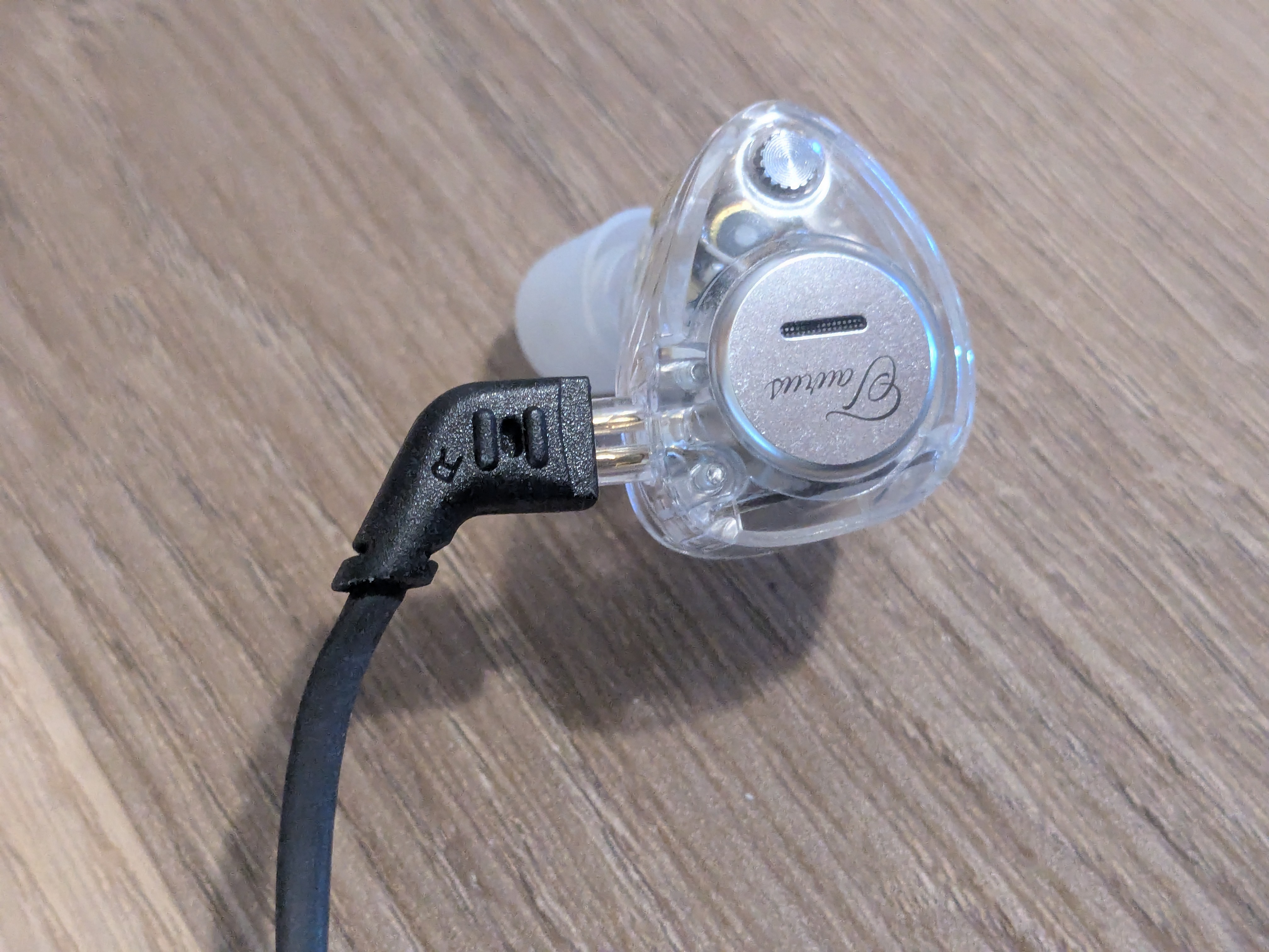 Taurus with other cable.jpg