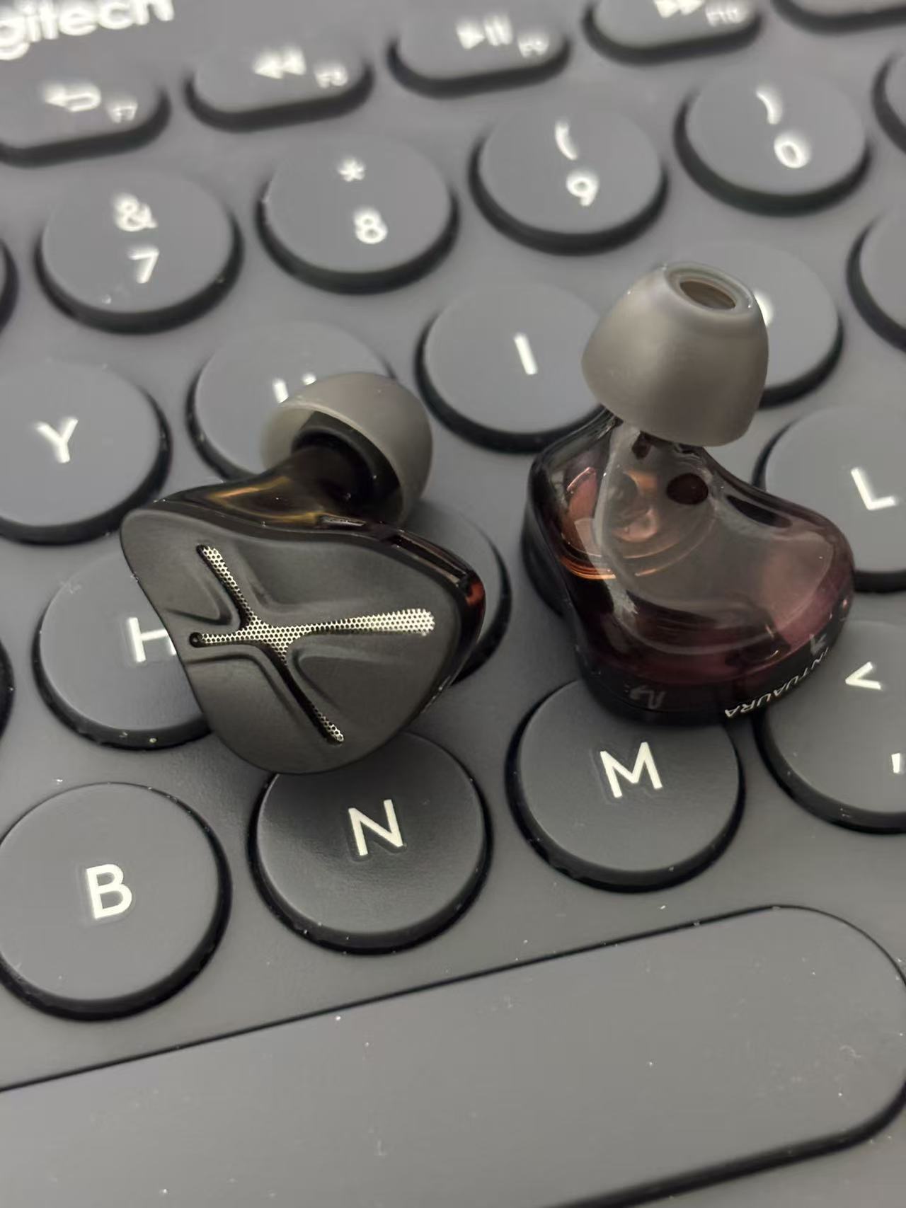 intuaura　impact 1DD　有線イヤホン intuaura impact 1DD 有線イヤホン Intuaura Impact 리뷰 : r/iems