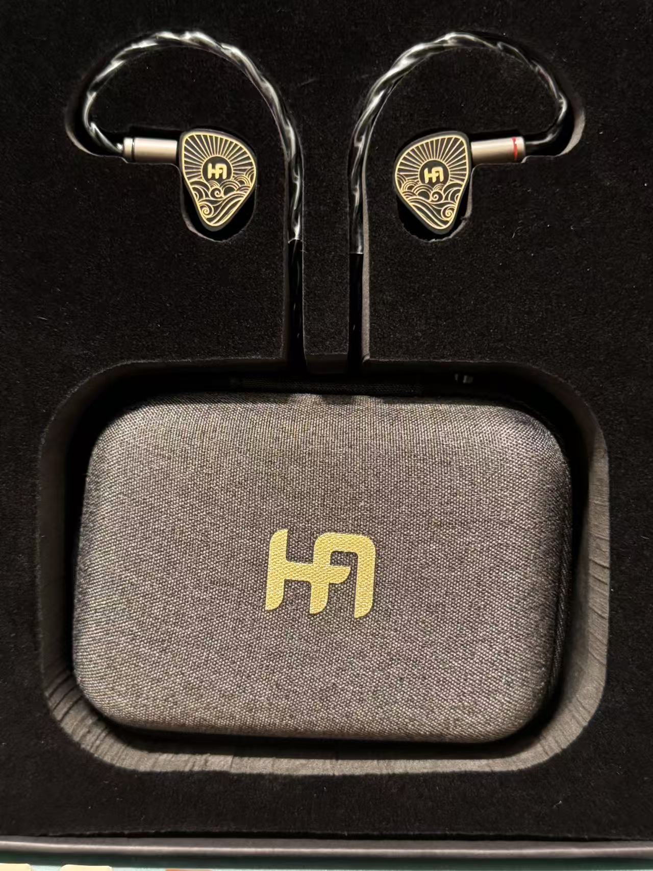 Hercules Audio Moses イヤホンIEM Astell&Kern Hercules Audio Moses Limited Edition