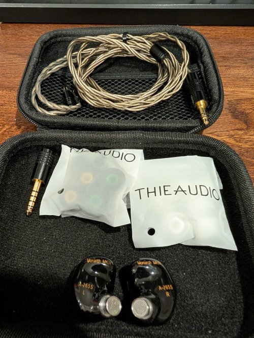 THIEAUDIO Monarch 初代 Thieaudio-Monarch-MKII-12--