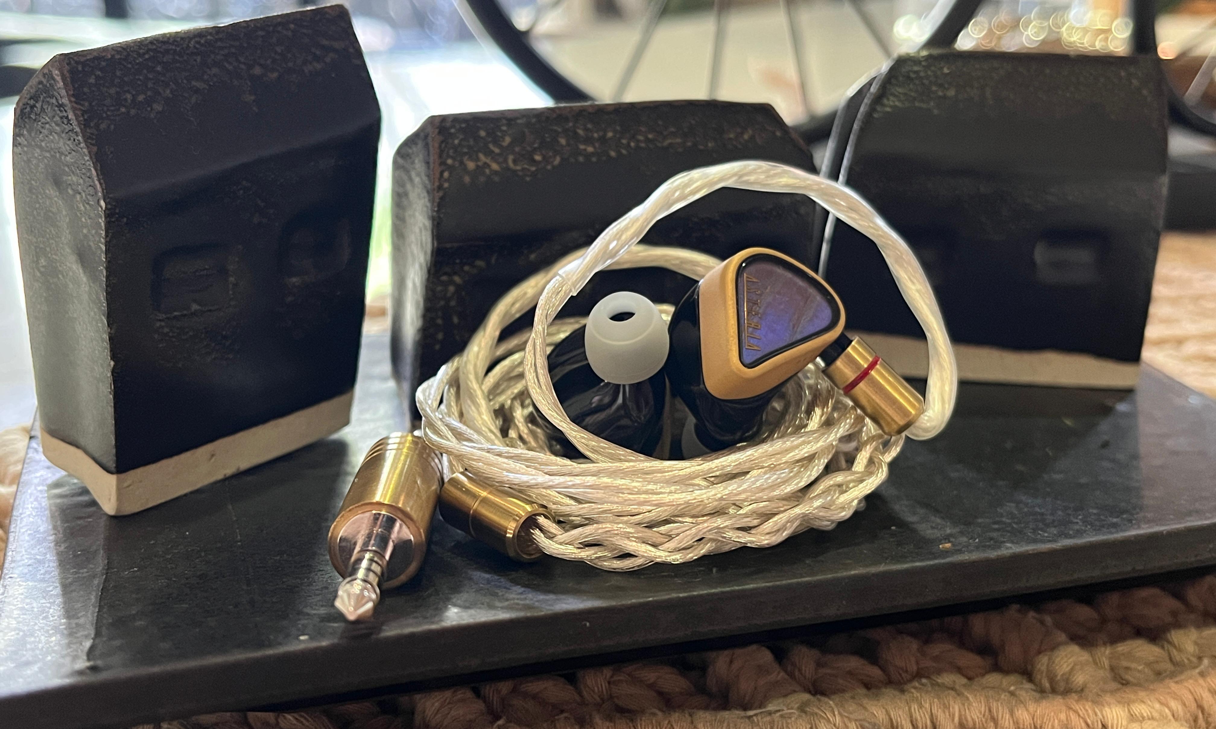 イヤホン Aur audio Aehta AüR Audio Aehta | Headphone Reviews and Discussion - Head-Fi.org