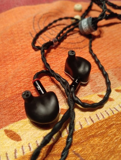 SOFTEARS 中古価格 | HifiZero