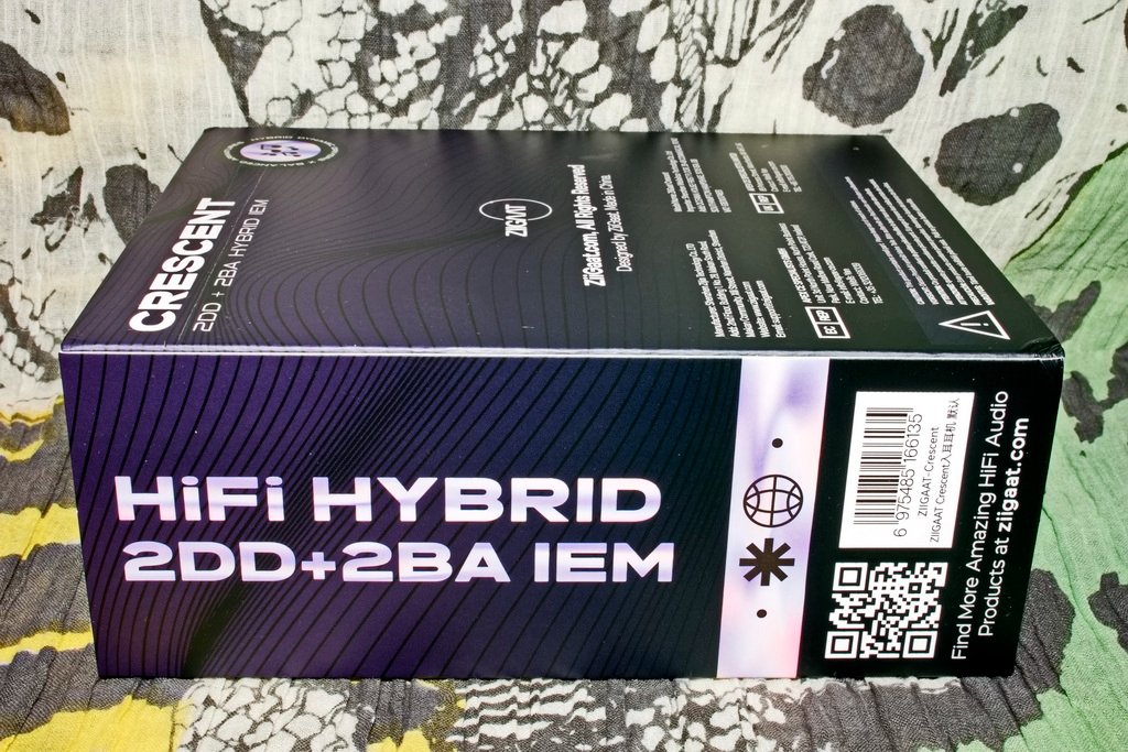 ZiiGaat Crescent Premium 2DD+2BA Hybrid IEM | Headphone Reviews
