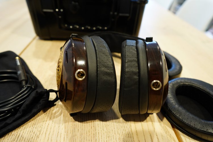 ZMF Auteur Classic in Blackwood (B-Stock) + Norne Solvine Cable