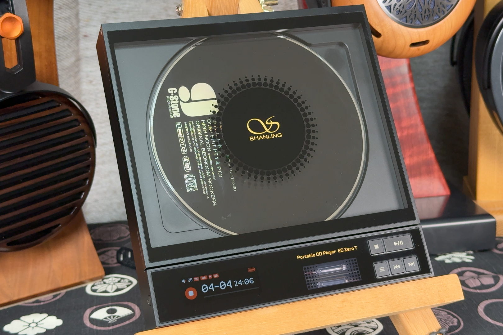 Shanling EC Zero T CD loaded.jpg