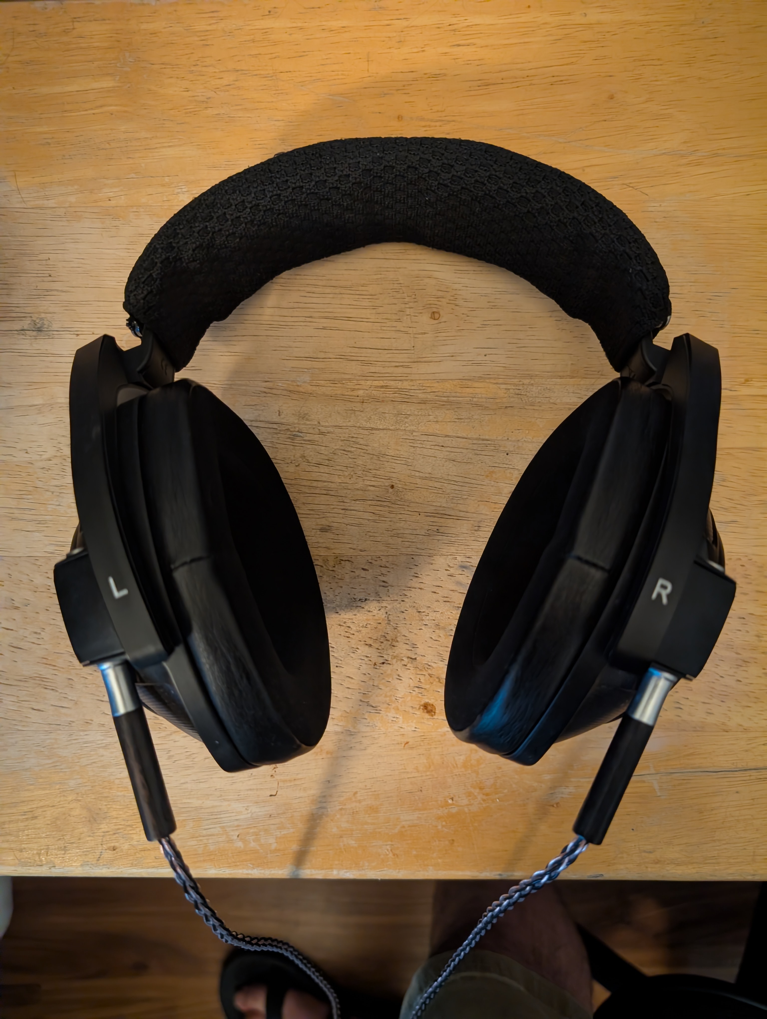 Sennheiser HD 820 - Reviews | Headphone Reviews and Discussion