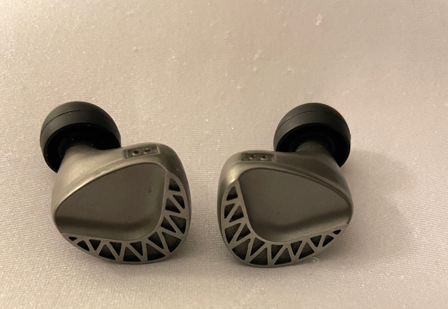 Unique Melody Maven II #23 | Headphone Reviews and Discussion