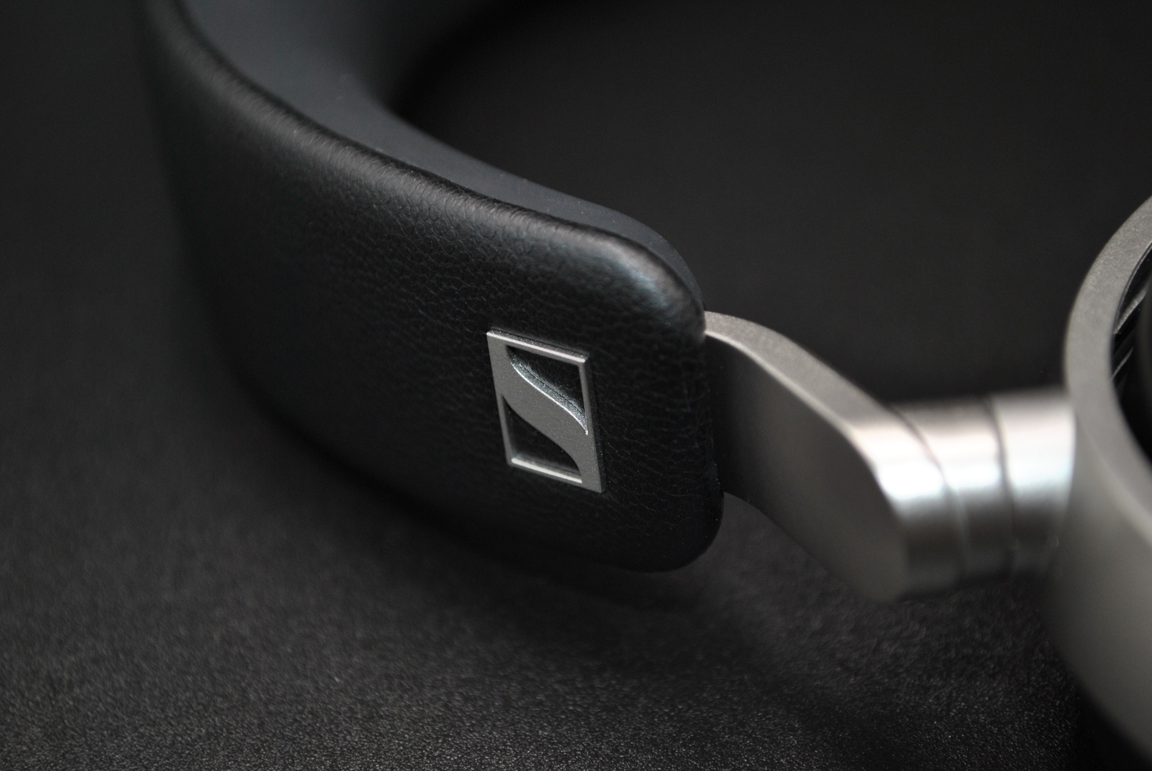 Sennheiser HDB 630 Detalle 1