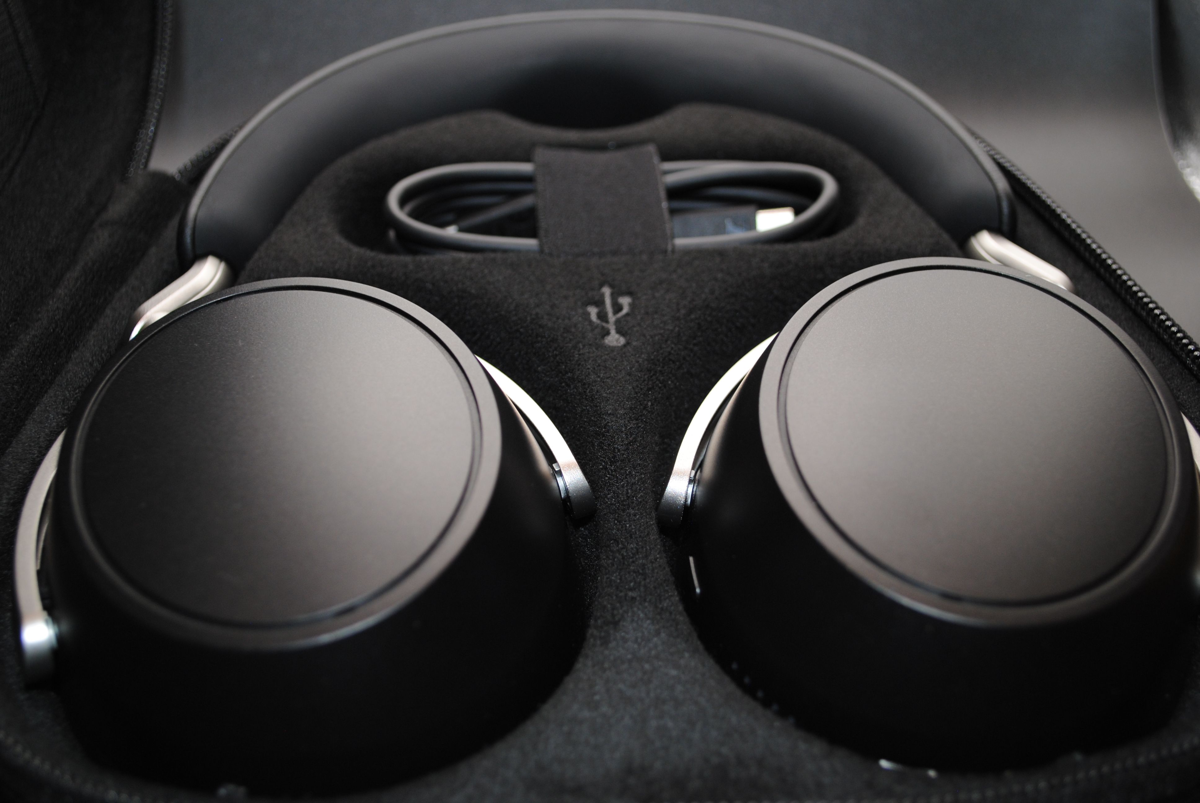 Sennheiser HDB 630 Detalle 3
