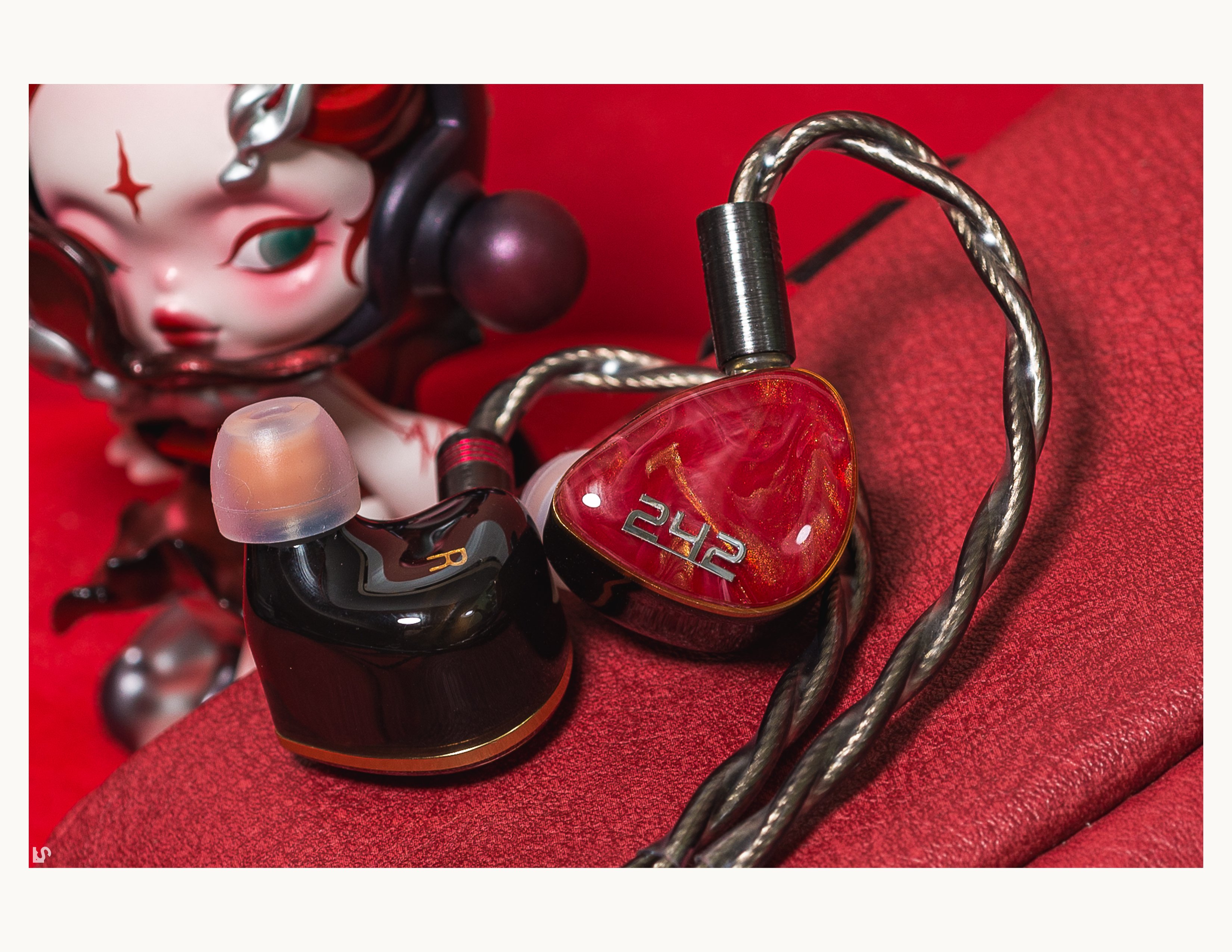 DUNU DN-242 - Reviews | Page 2 | Headphone Reviews and Discussion