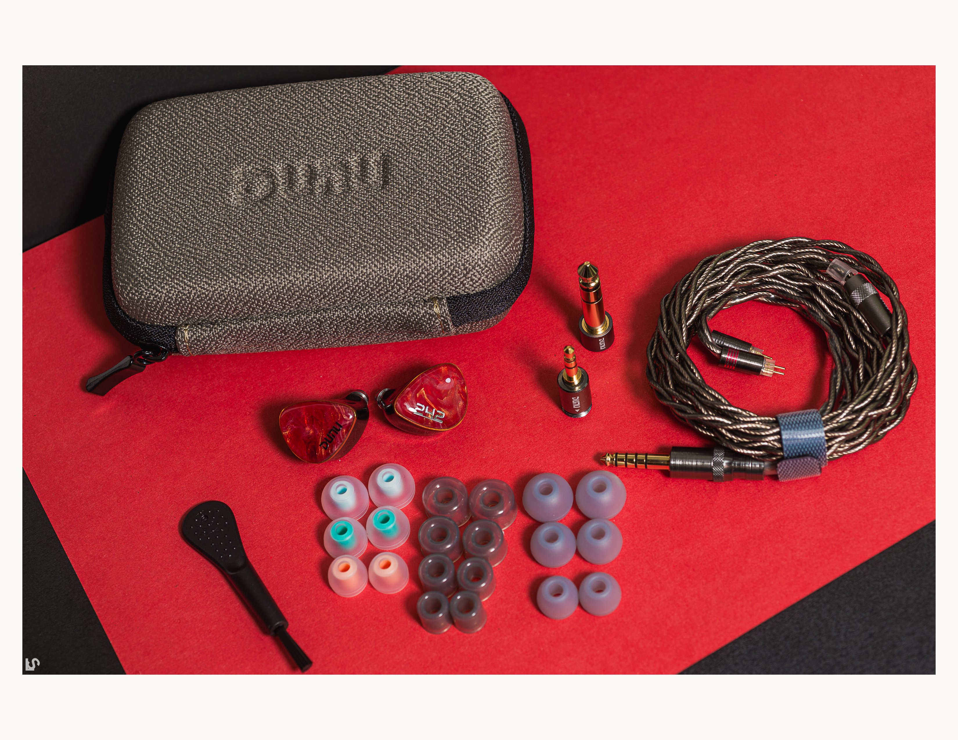 DUNU DN-242 - Reviews | Page 2 | Headphone Reviews and Discussion