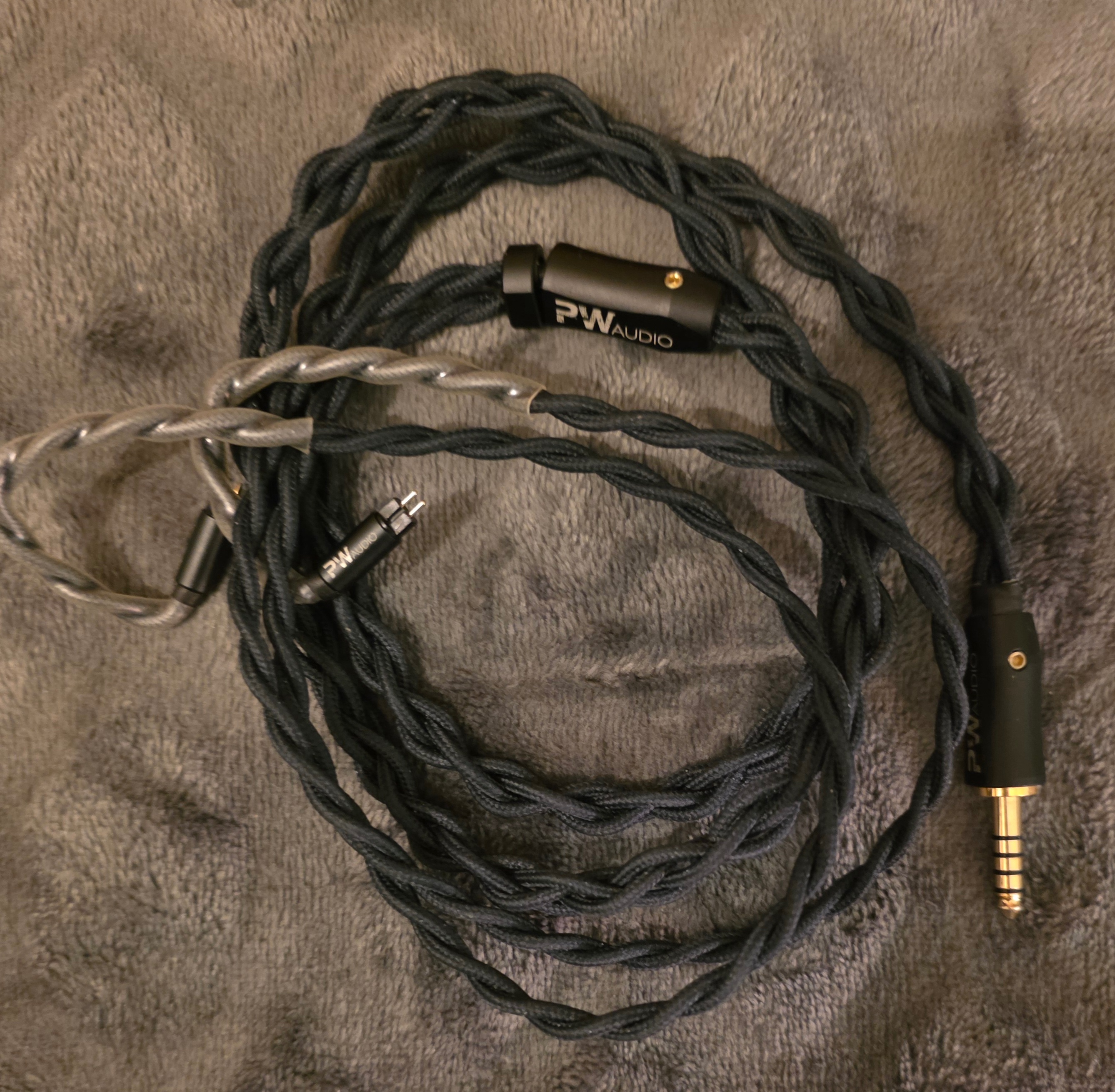 PW Audio First Times 4,4mm / 2 Pin | Headphone Reviews and