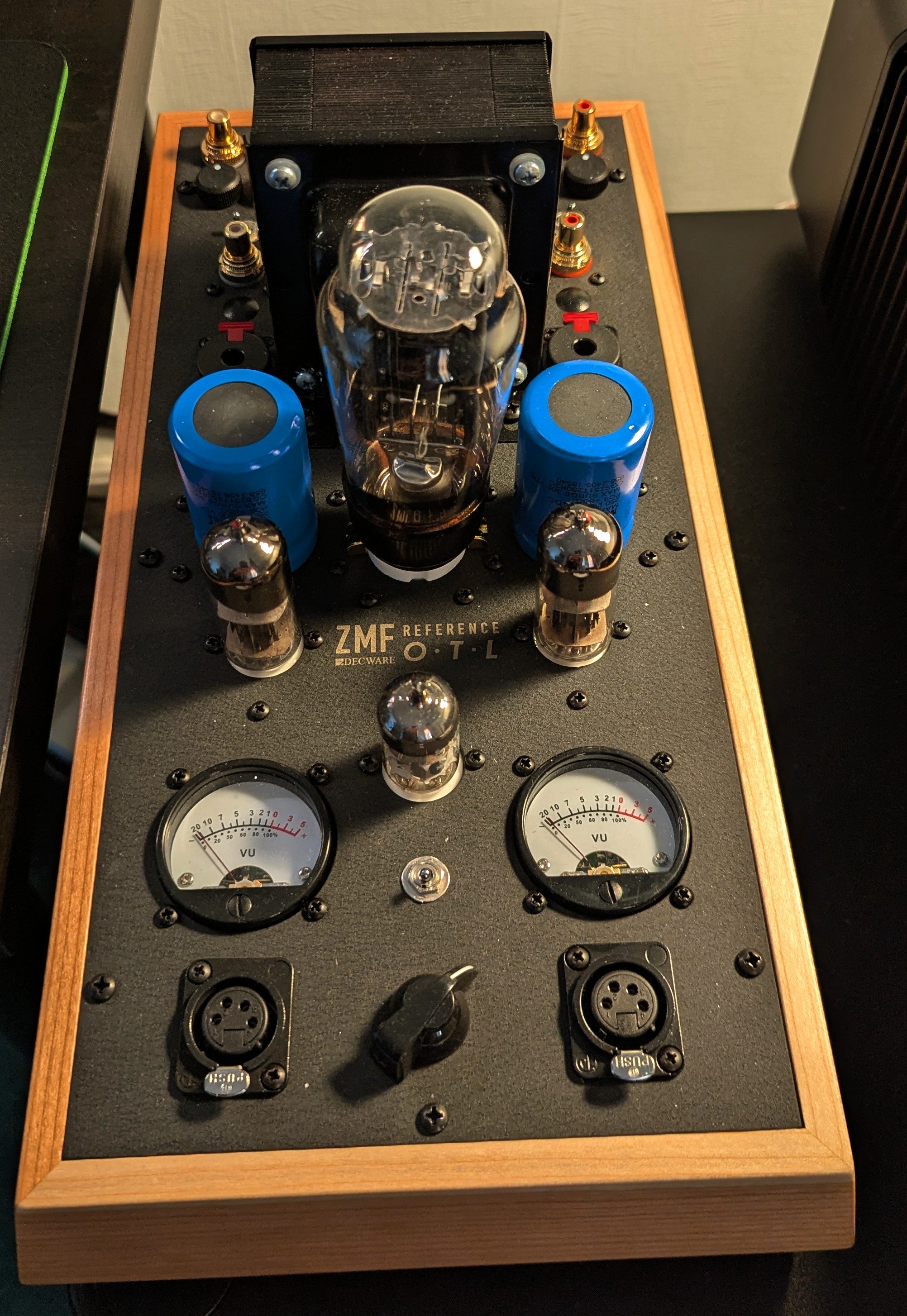 Sold: Sold - Decware ZMF Reference OTL Amplifier 230v - mint condition ...