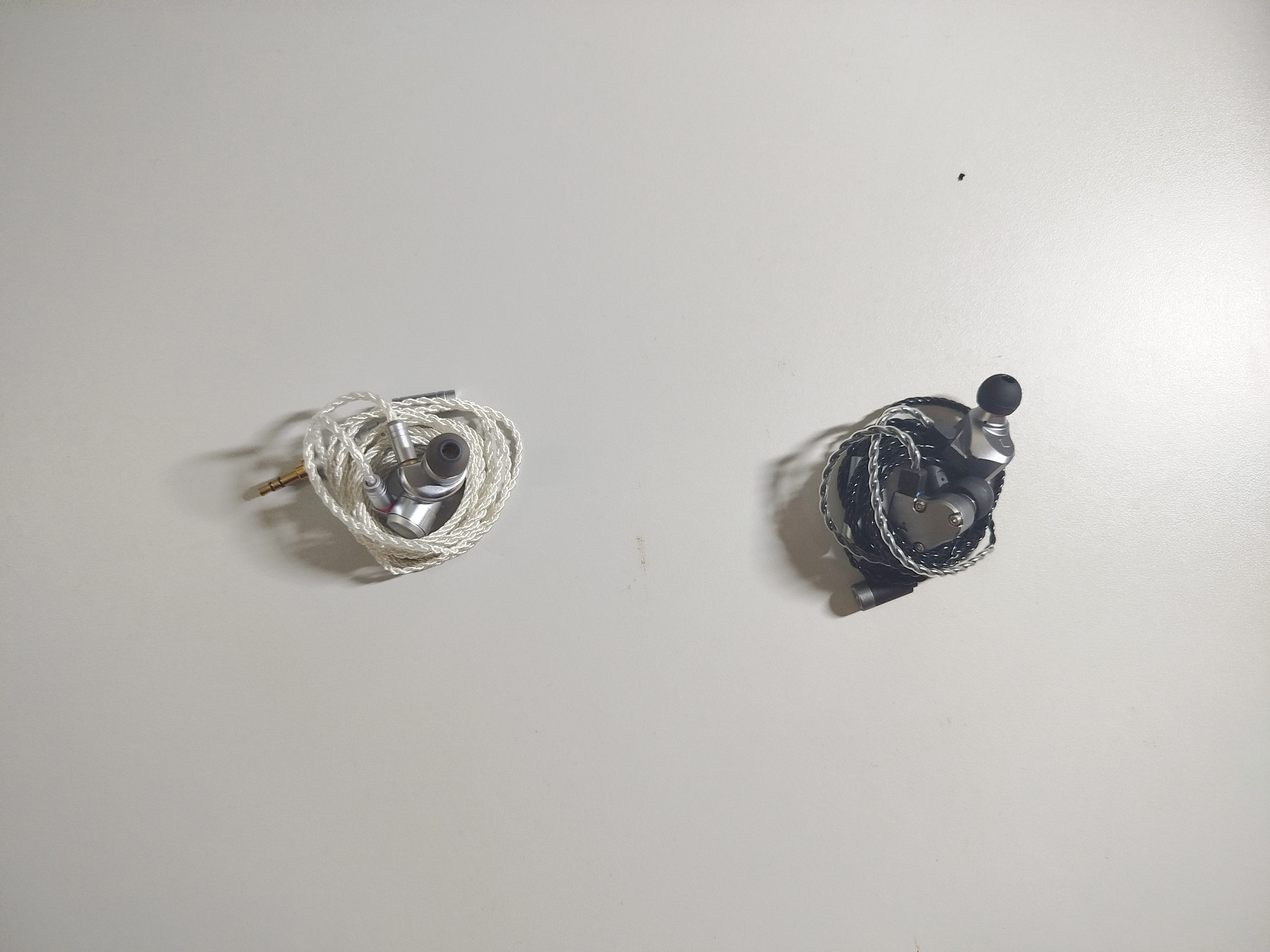 Tinhifi T2 MKIII (left), Tinhifi C2 2025 (right)