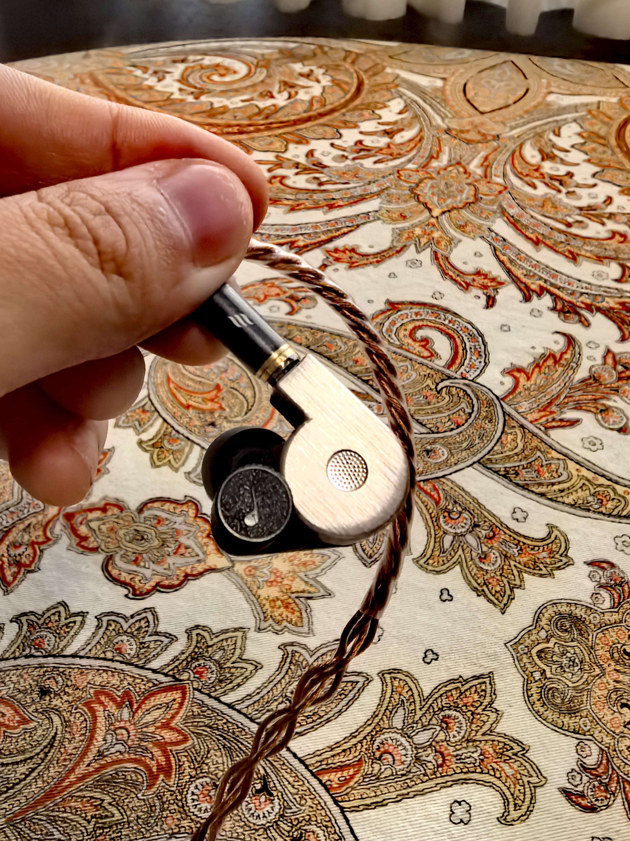 今週末まで FATfreq x Effect Audio:Quantum FATfreq x Effect Audio: Quantum | FATfreq In-Ear Monitors