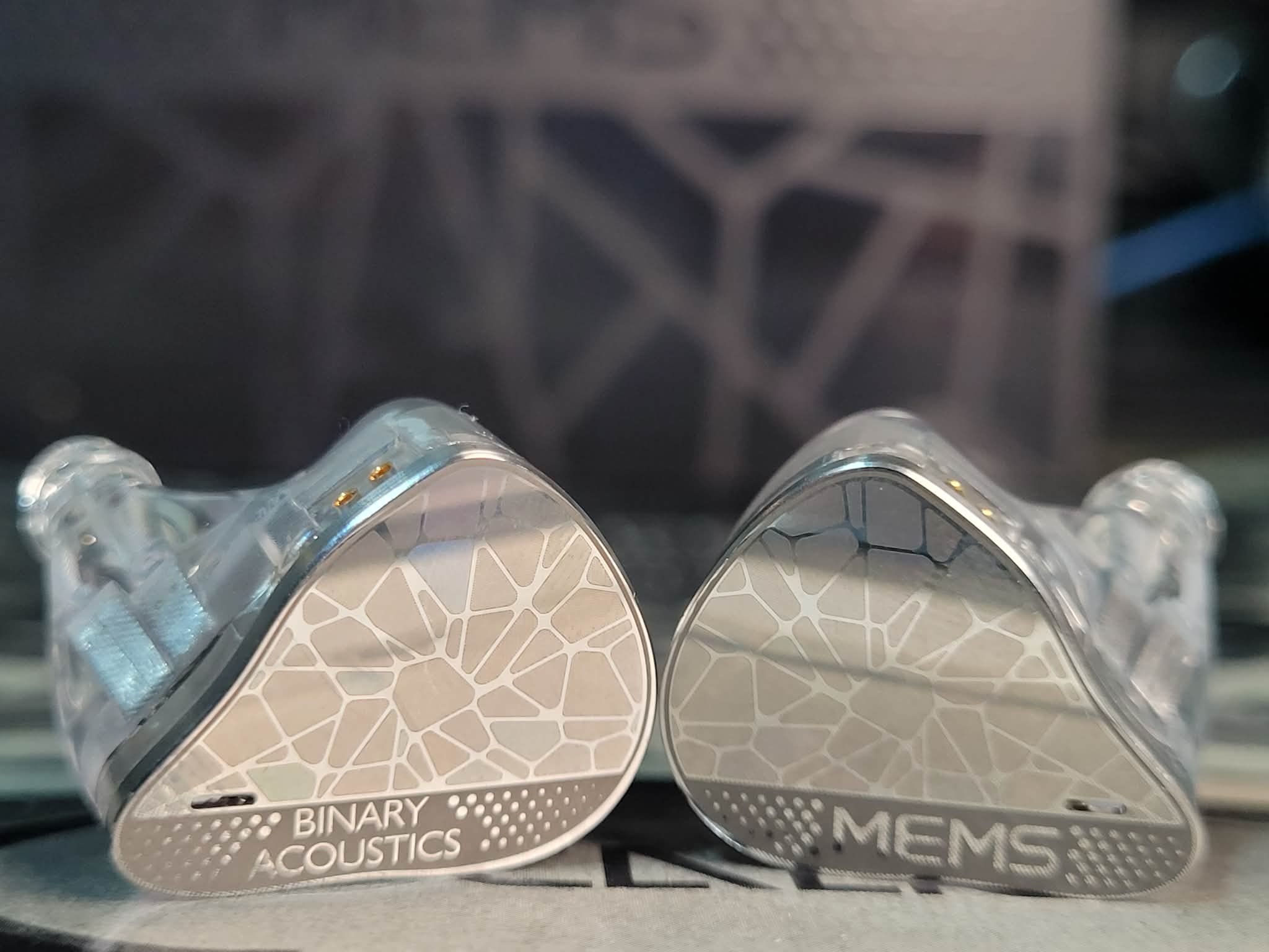 ゾ*ん様 BINARY ACOUSTICS EP321 MEMS Binary EP321 MEMS レビュー｜見た目良し、高音域の情報量もバケモノ