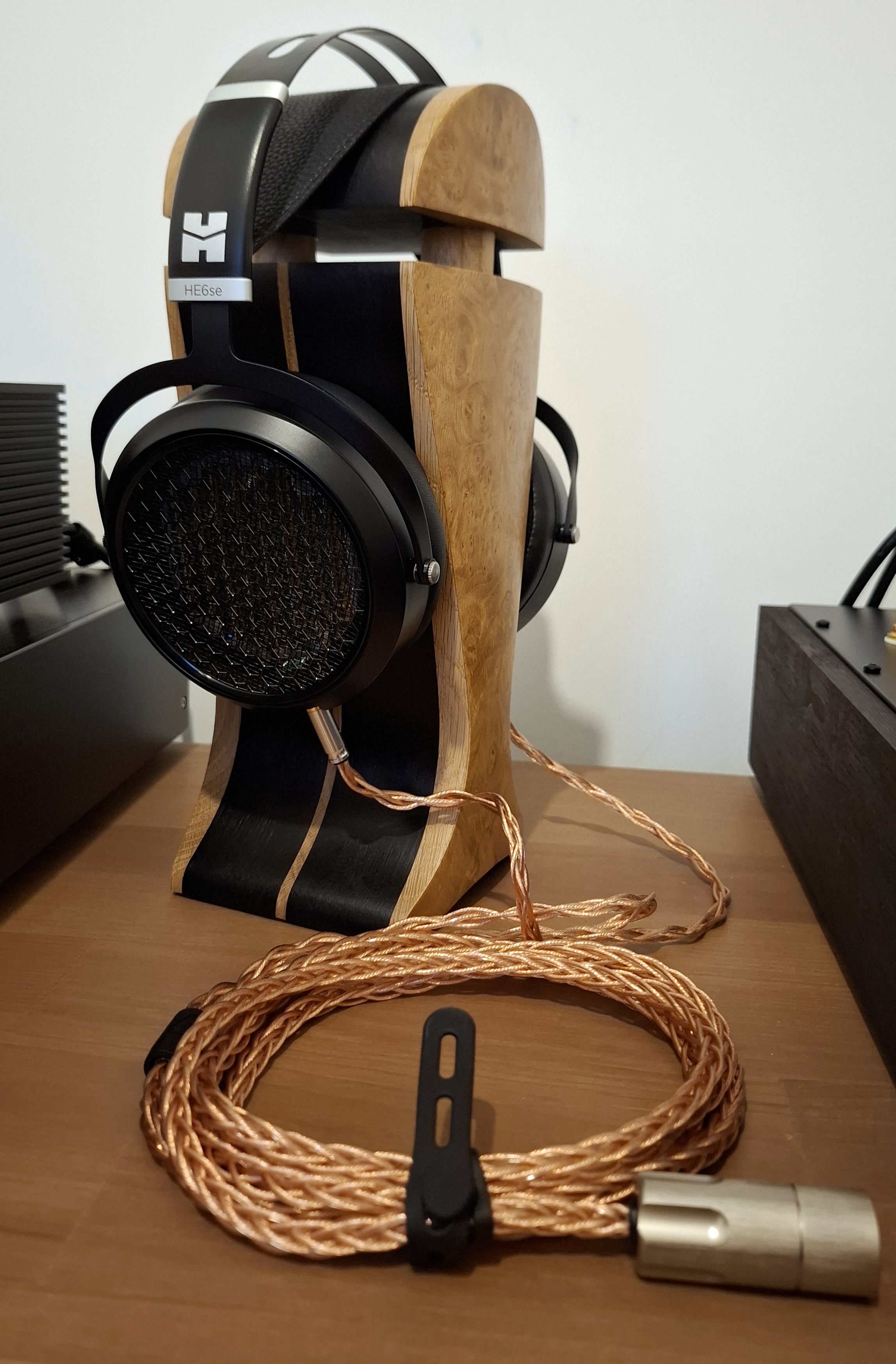 ヘッドホン Adorama HIFIMAN HE6se Amazon.co.jp: HIFIMAN HE6se フルサイズ オーバーイヤープレーナー