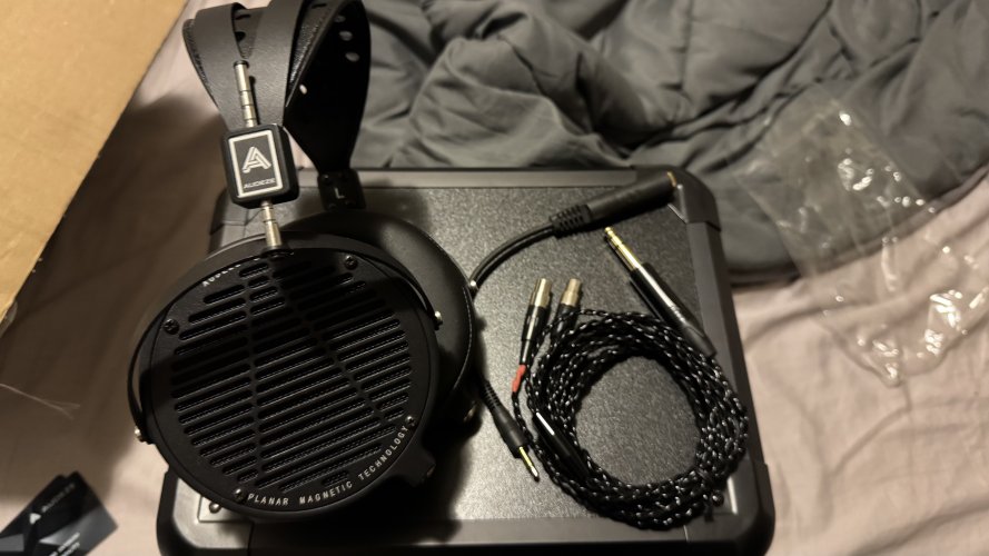 Audeze lcd-2c 中古価格 | HifiZero