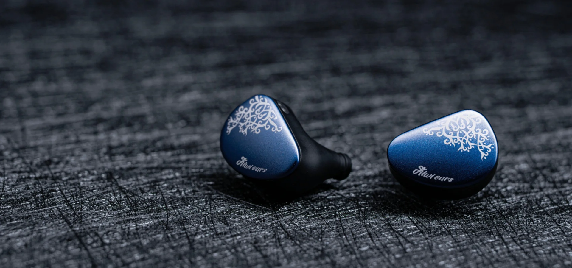 Kiwi Ears Cadenza II NEW 10mm DD with KARS 2.0 technology
