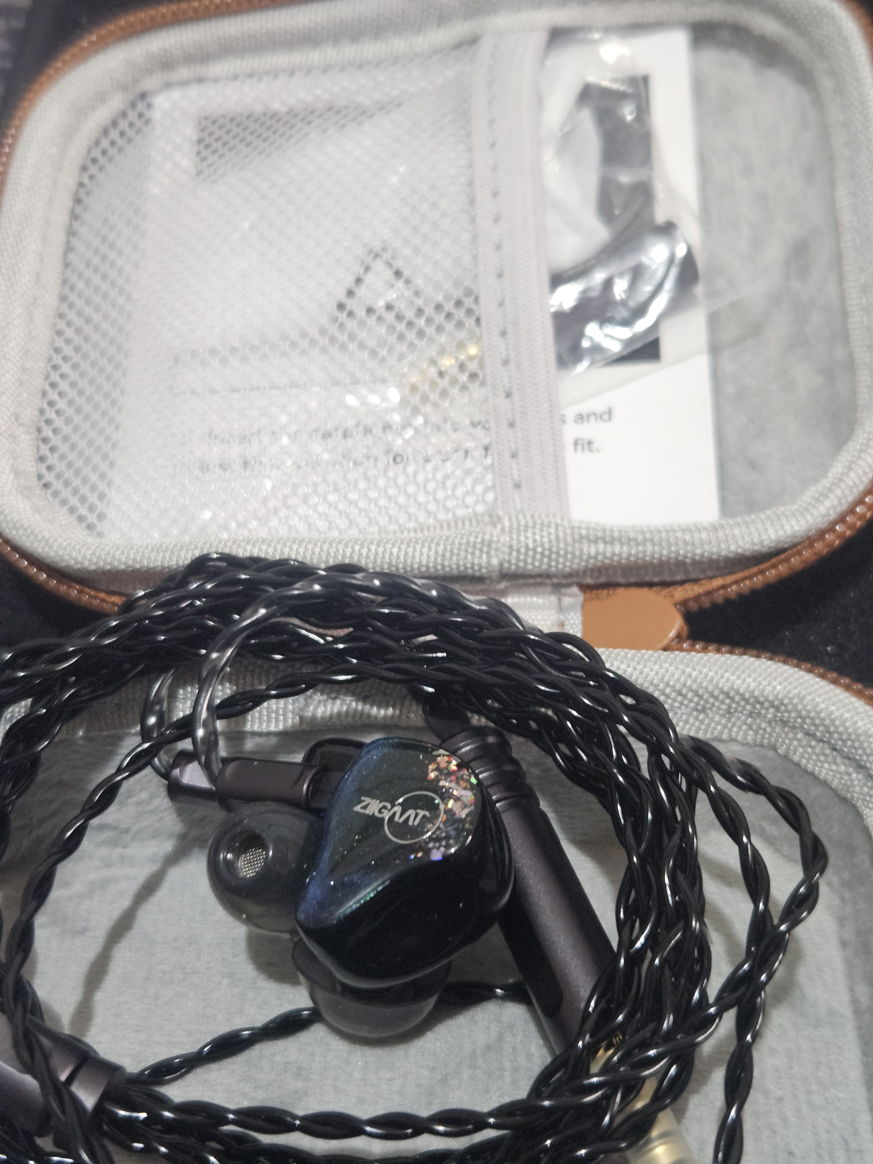 ZiiGaat Luna 6BA In-Ear Universal Monitor - Reviews | Headphone