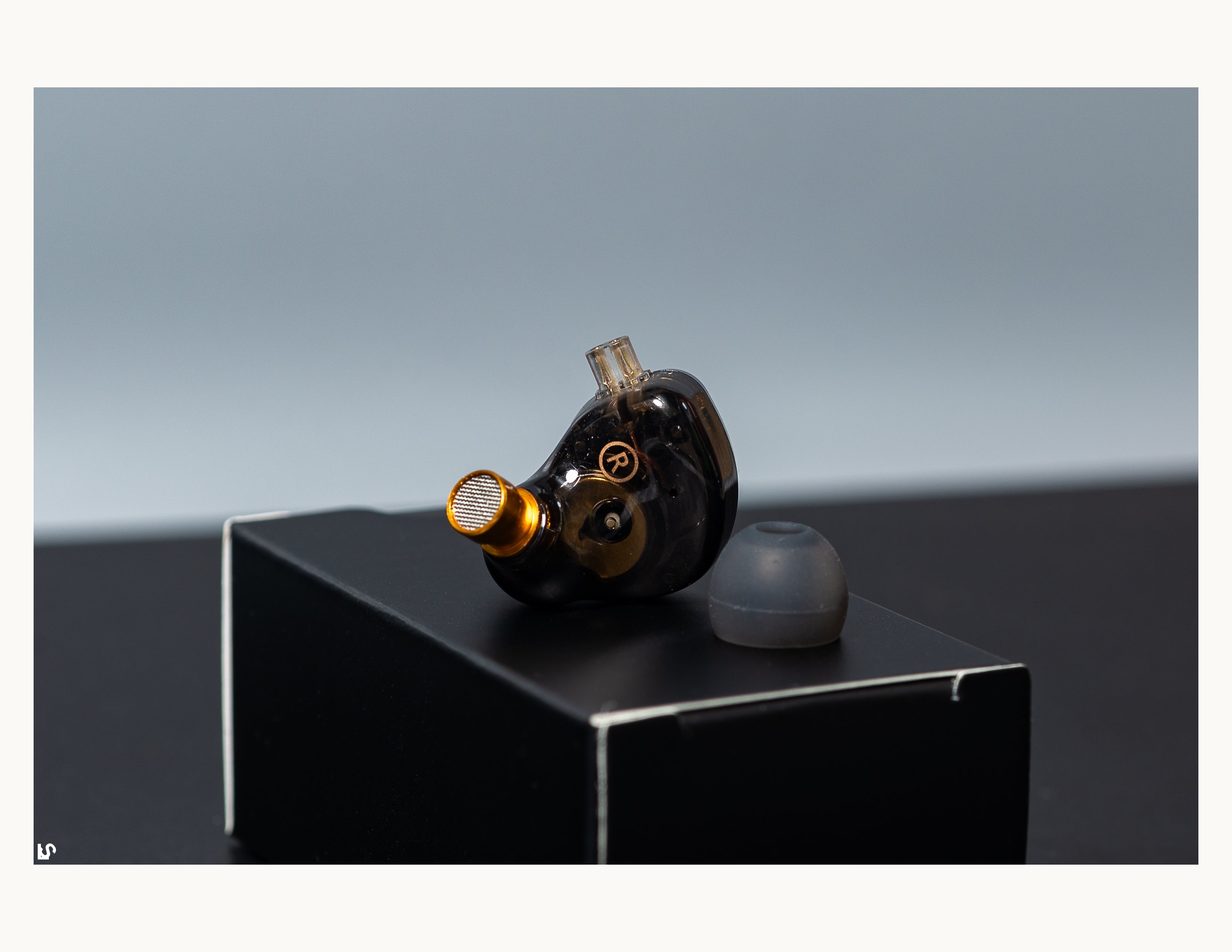 FiiO (Jade Audio) JH13 | Headphone Reviews and Discussion - Head